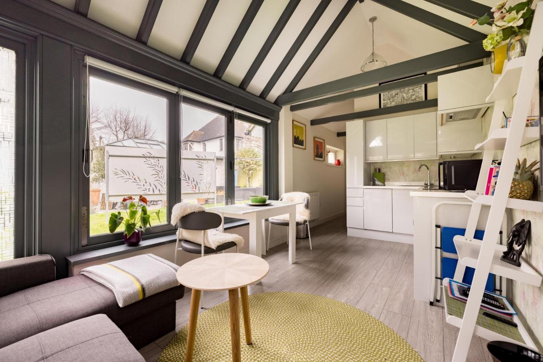 Robin'S Nest, 1 Bedroom Near Wimbledon London
