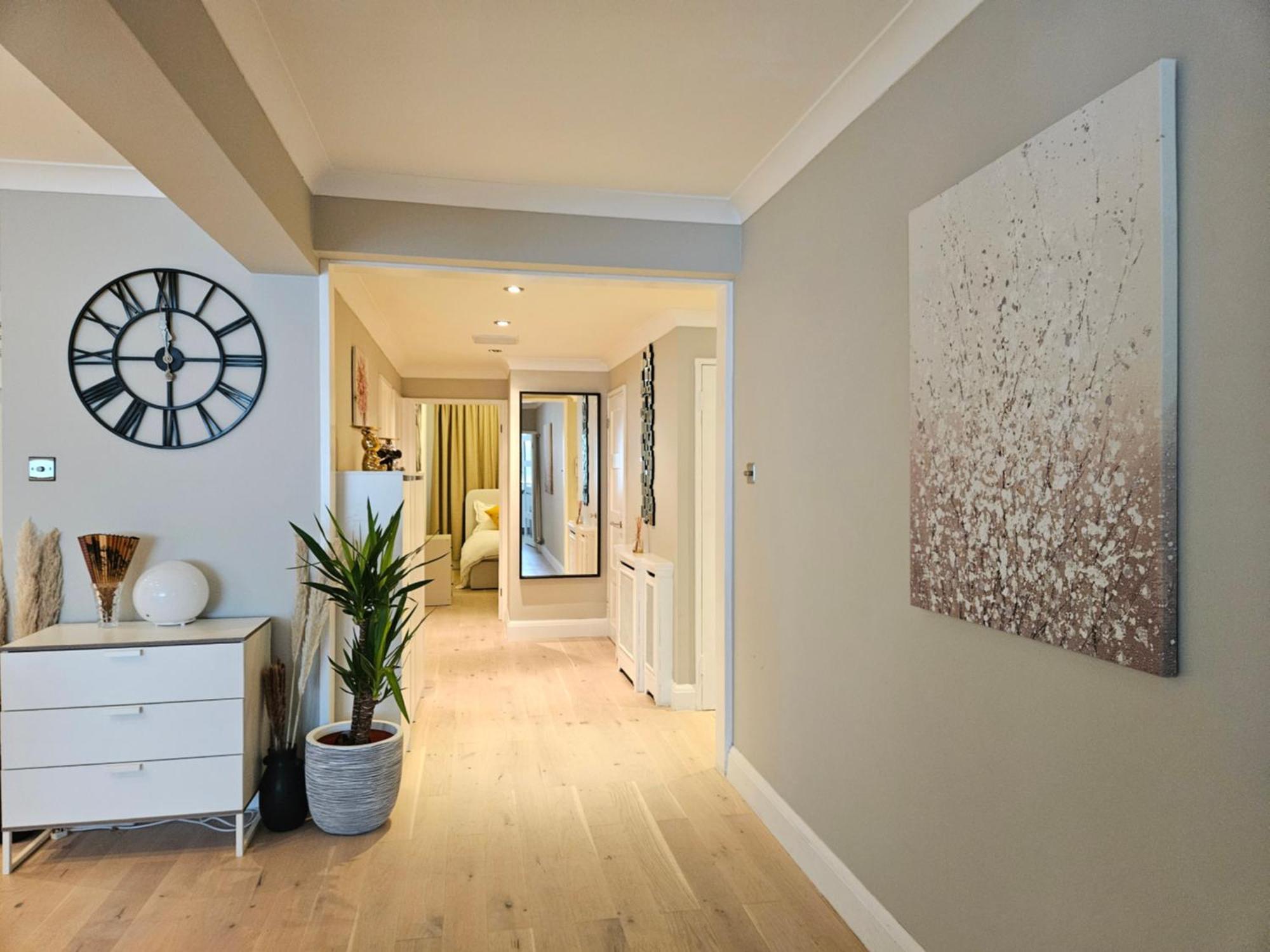 Luxury 2 Bedroom * London