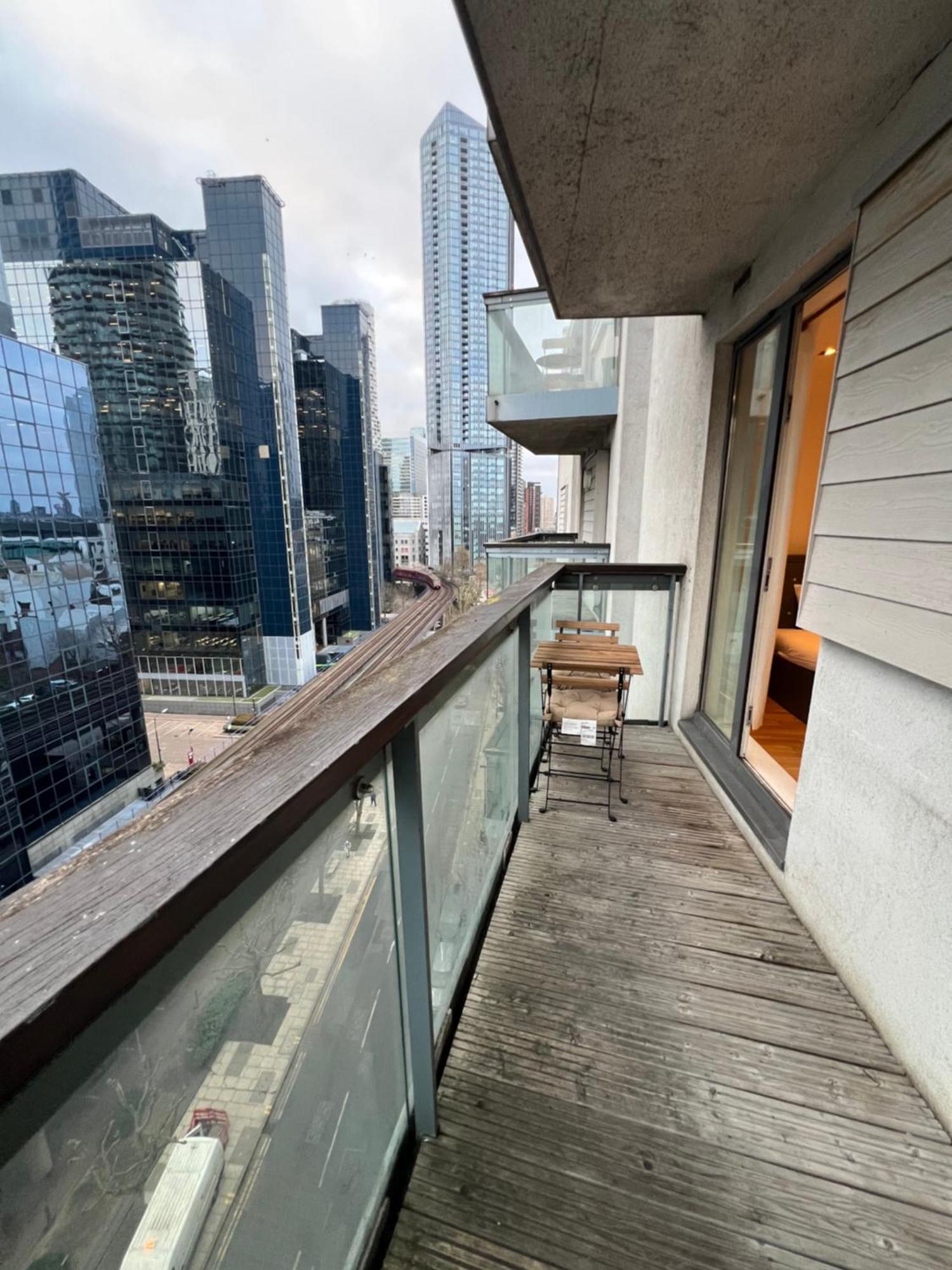 Greenwich Canary Wharf O2 Arena Excel Apartment