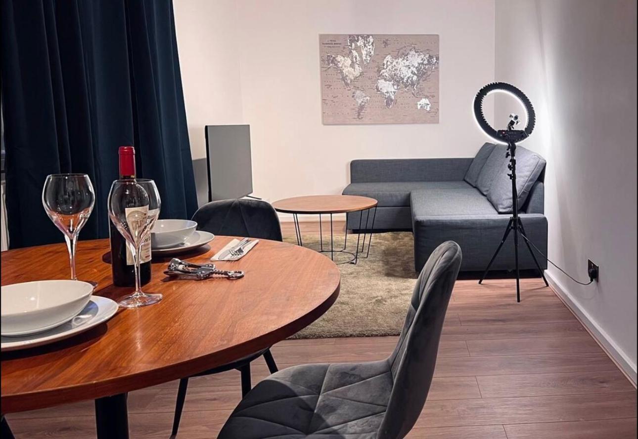 Spacious One Bedroom In Camden Town Lejlighed