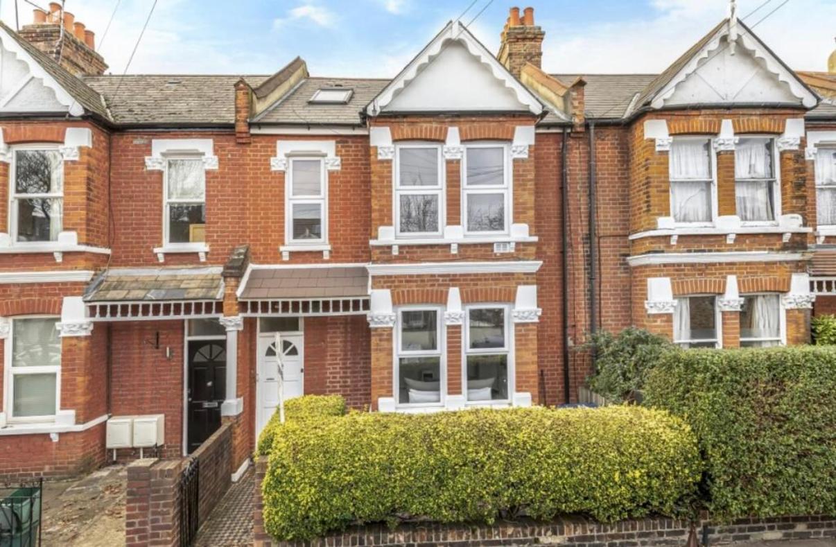 Lägenhet 2 Bed In The Heart Of Chiswick *