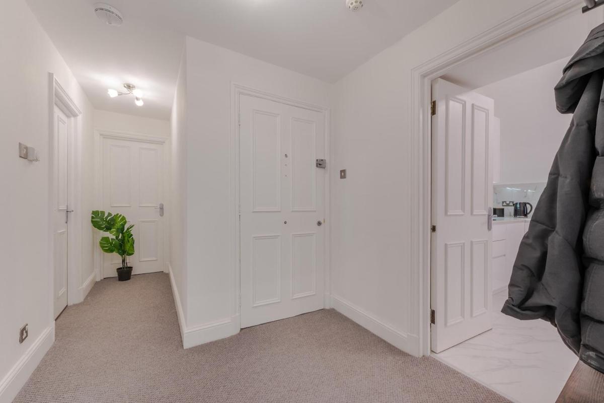 Luxurious 1 Bedroom On Iconic Harley Street 1hs Londen