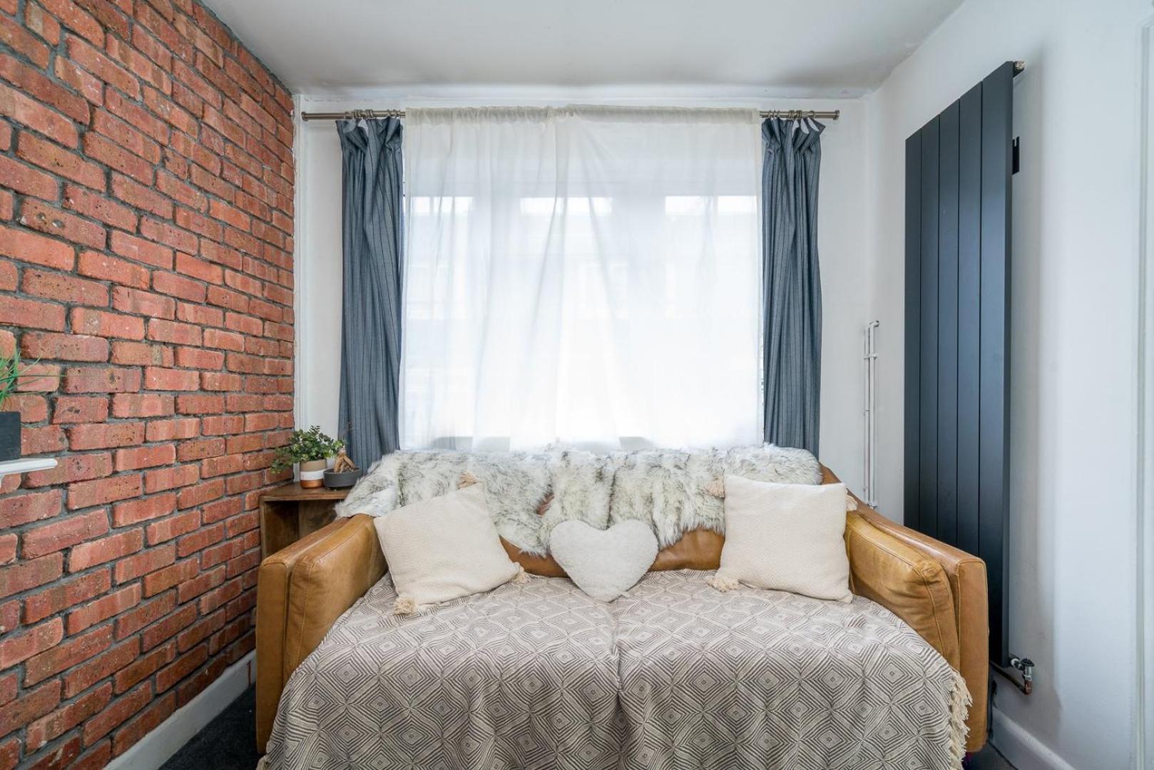 Charming Mews Flat Near Little Venice Leilighet