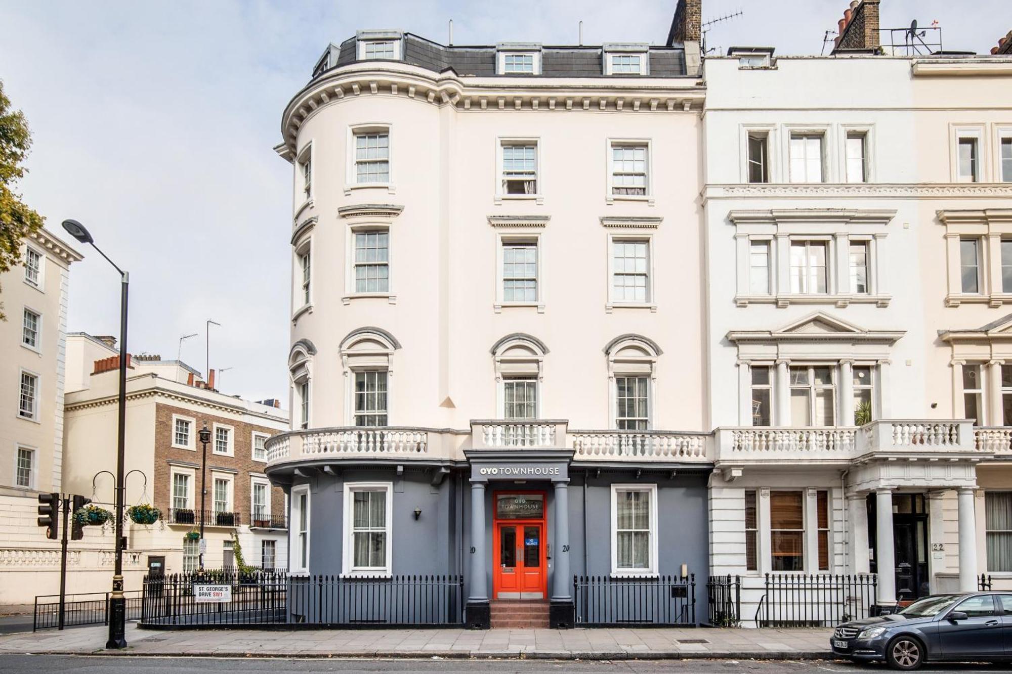 Oyo Townhouse New England, Victoria 3* London