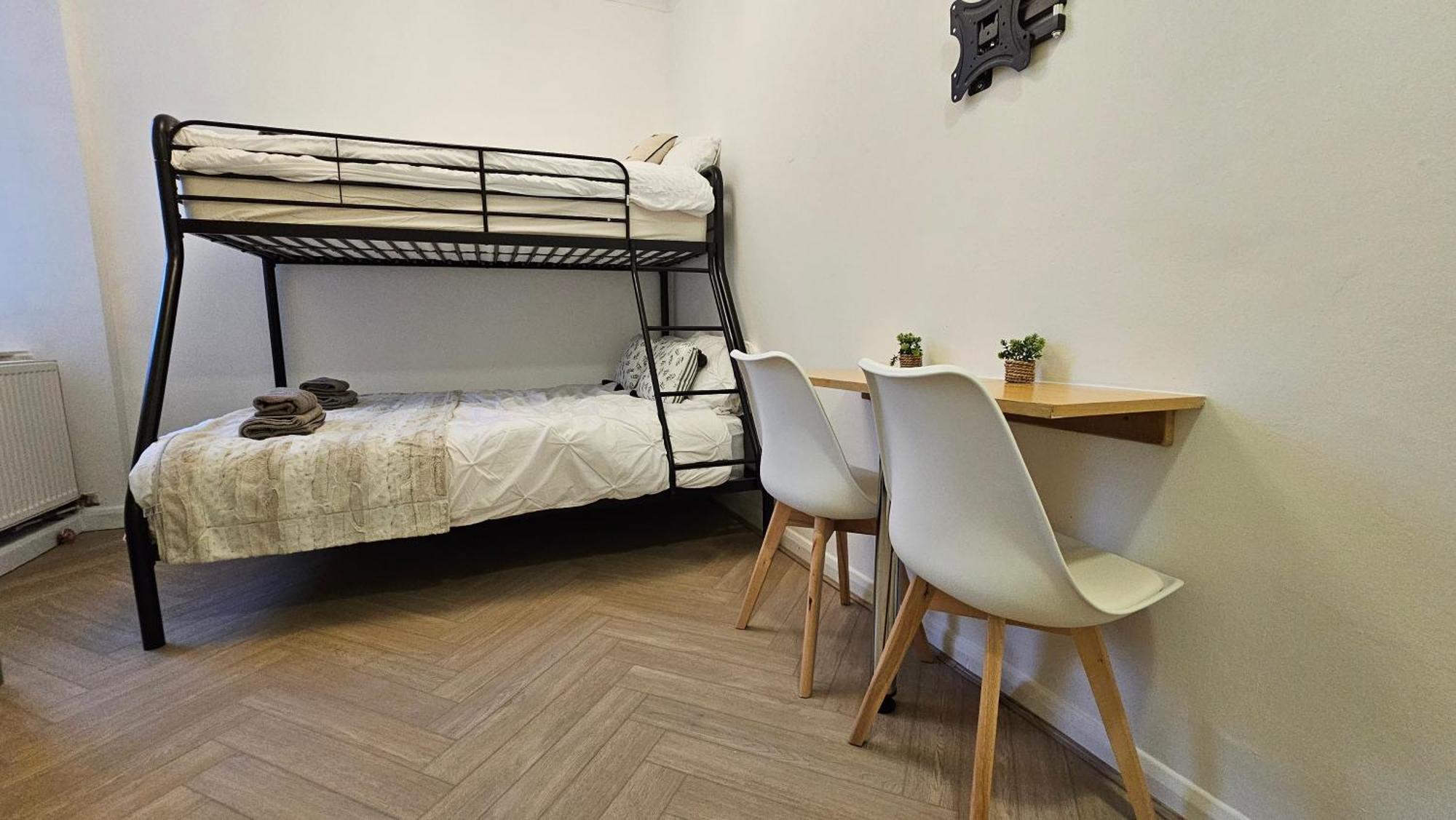 Bros Hotell London