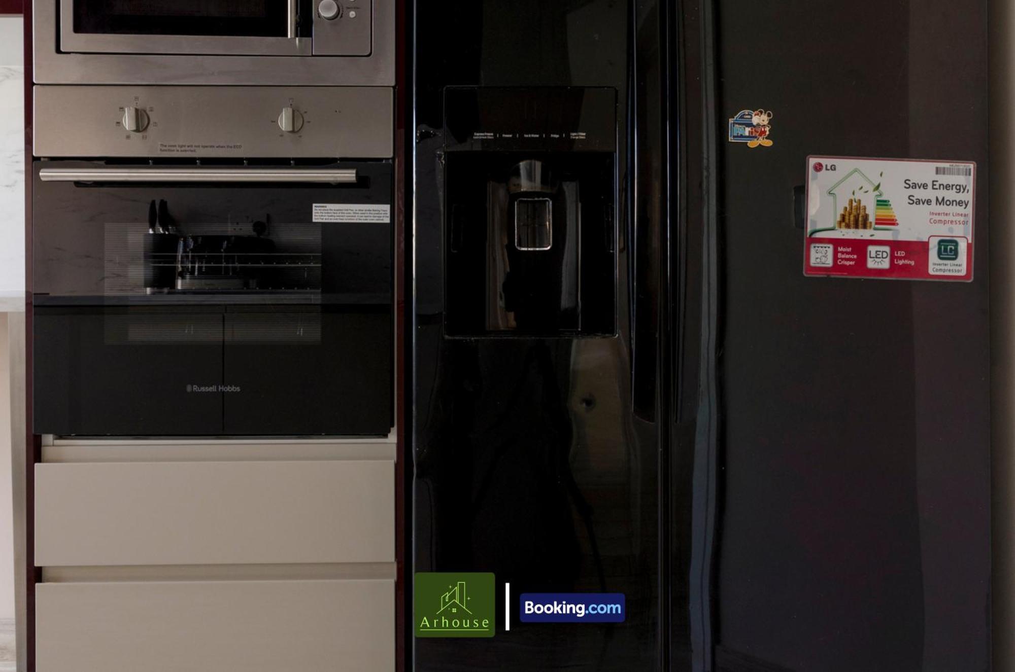 Appartement Three Bedroom By Arhouse Short Lets & Serviced Willesden With Free Wi-fi & Terrace