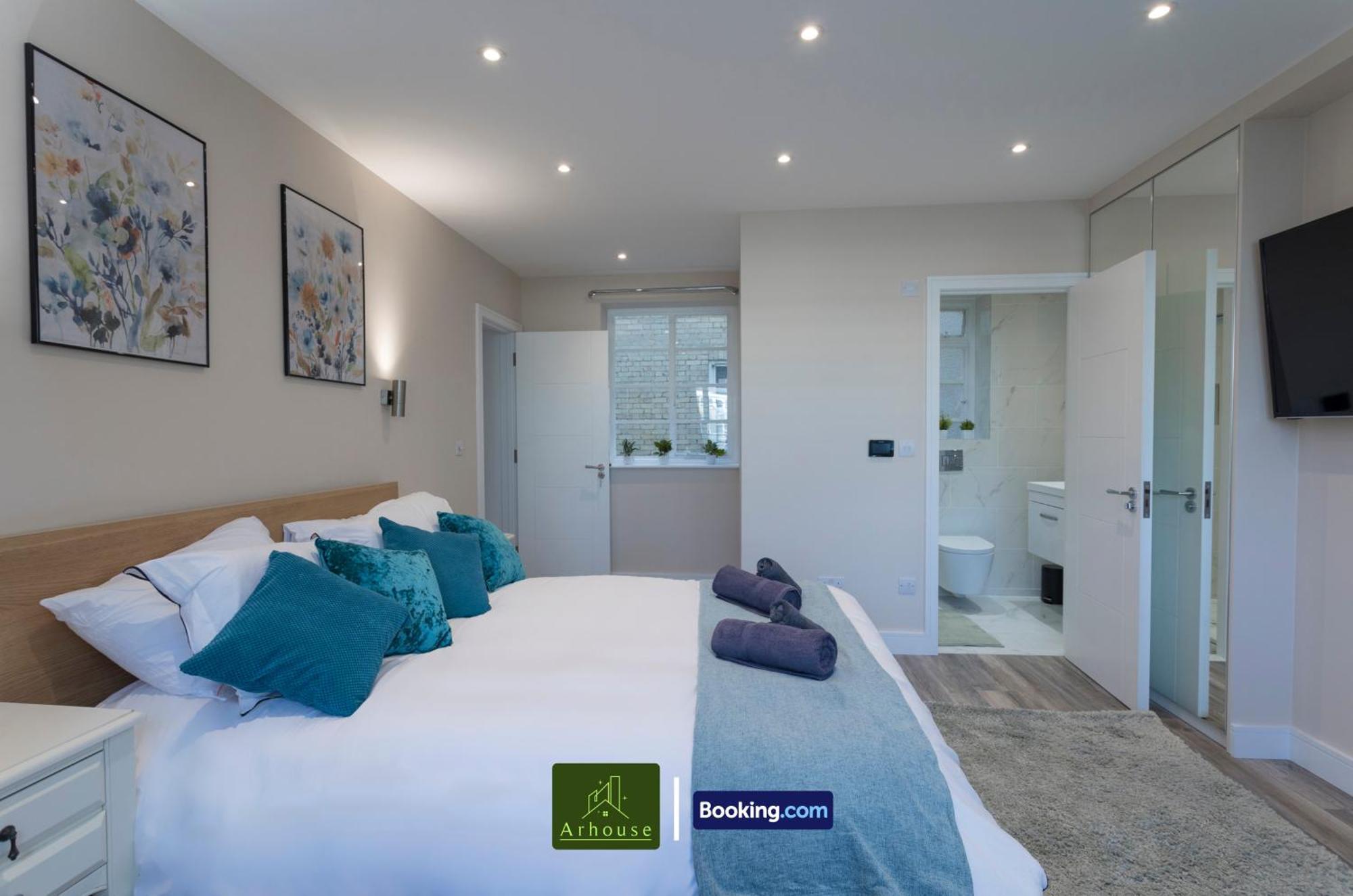 Appartement Three Bedroom By Arhouse Short Lets & Serviced Willesden With Free Wi-fi & Terrace Londres