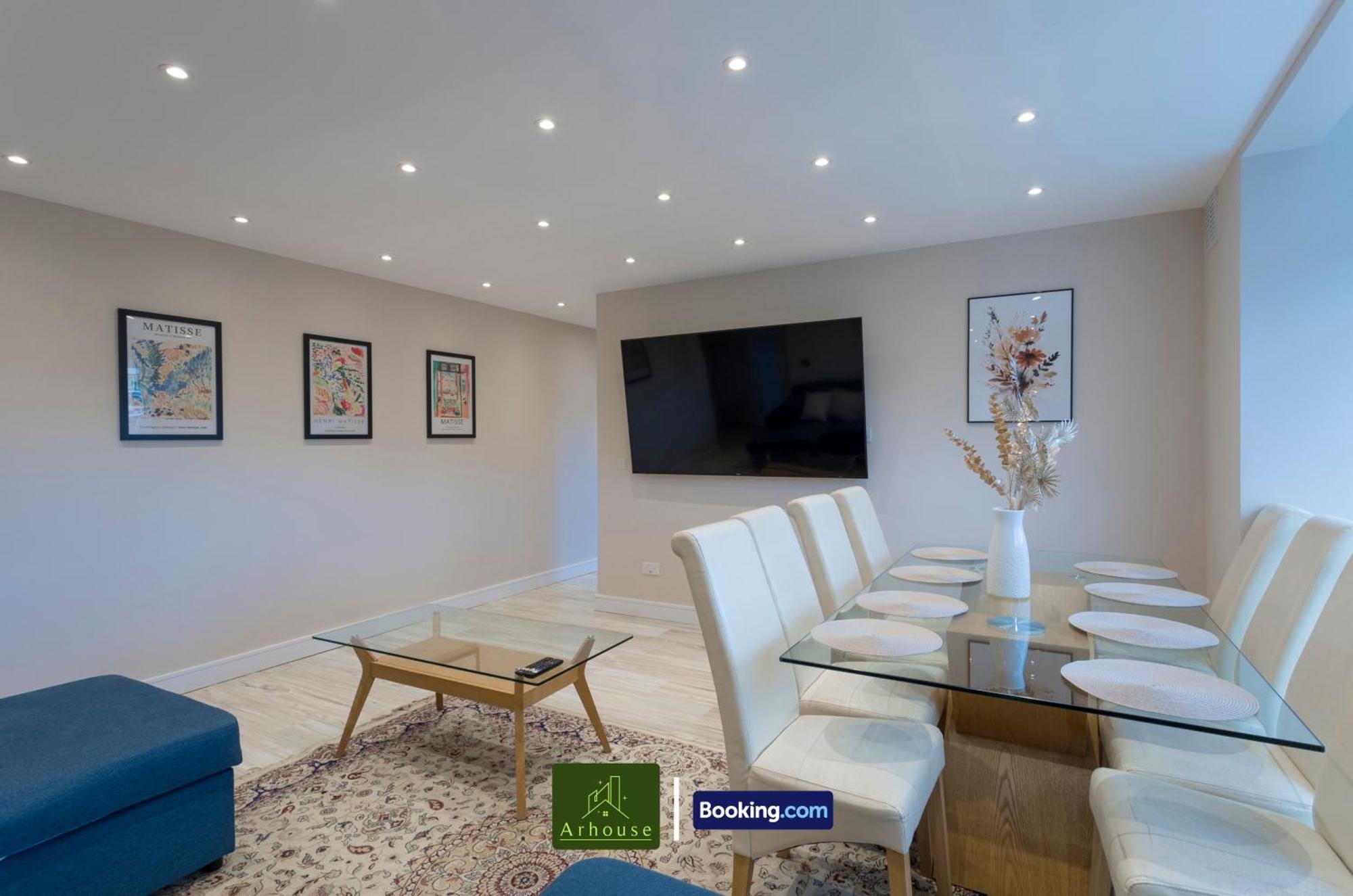 Appartement Three Bedroom By Arhouse Short Lets & Serviced Willesden With Free Wi-fi & Terrace Londres
