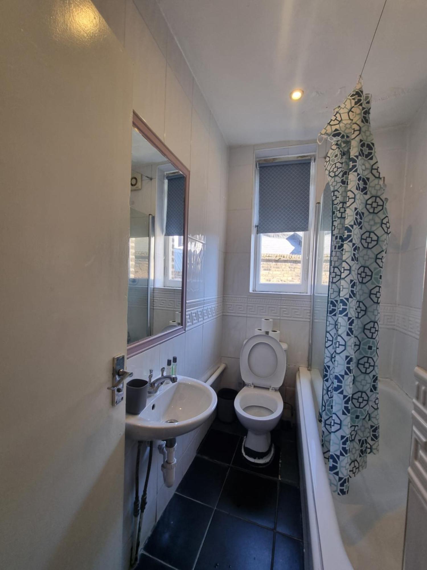 A4-1st Floor 3 Bed Flat Near Elephant And Castle Leilighet London