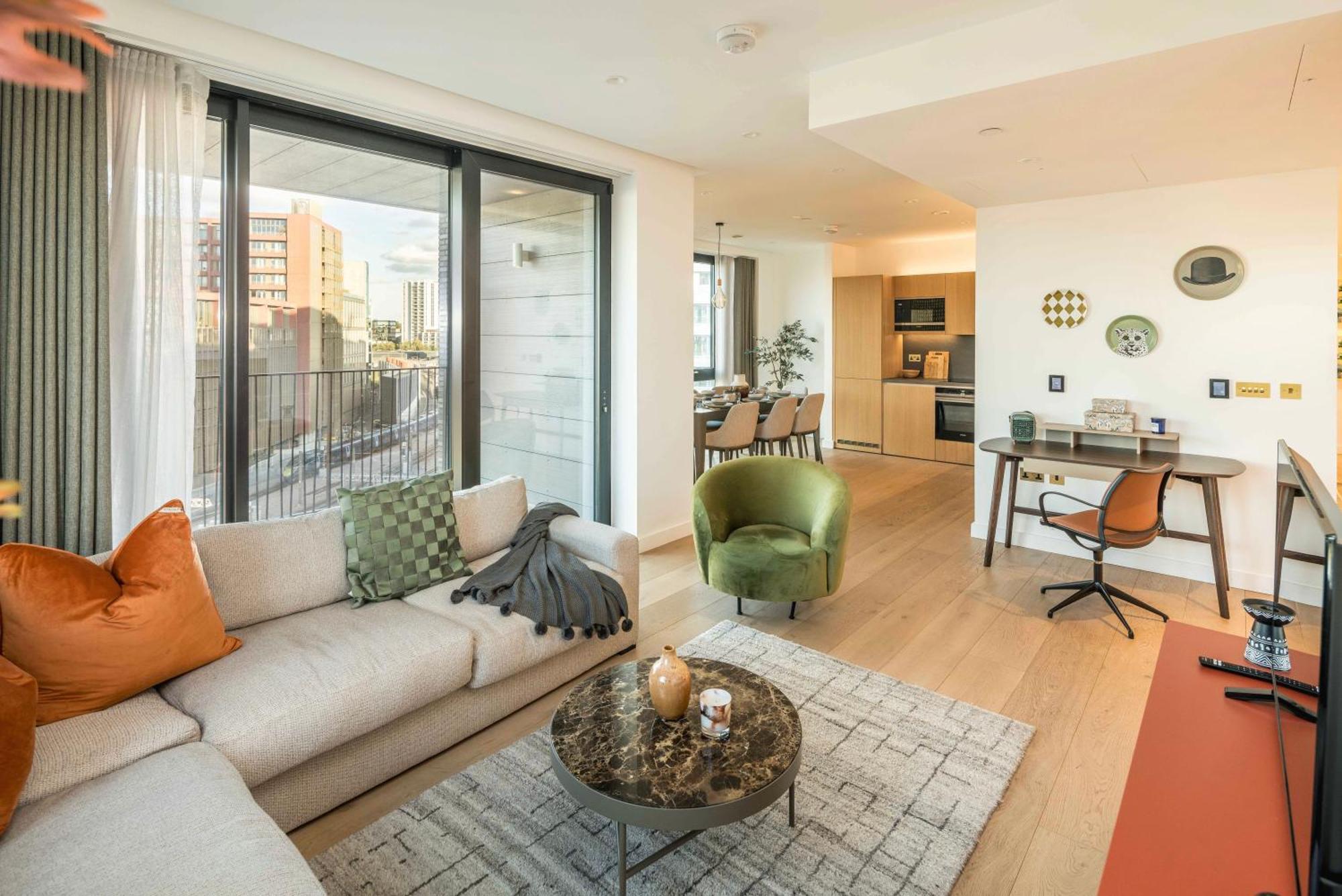 Concept In With Facilities Apartment London