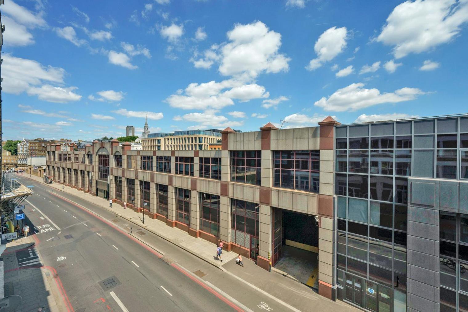 Blueground Farringdon Open Plan Opposite Train Lon-147 Apartment London