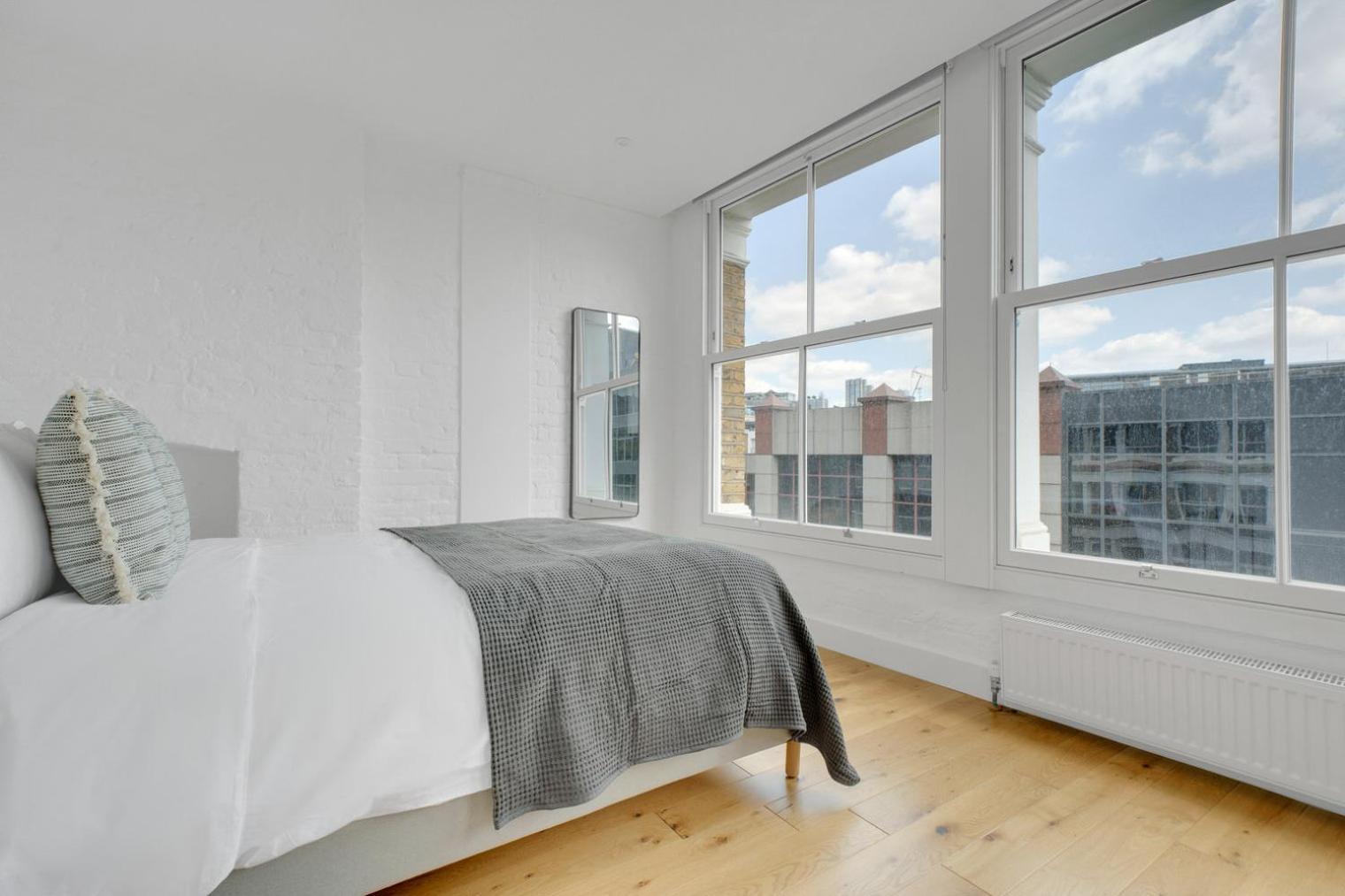 Apartment Blueground Farringdon Open Plan Opposite Train Lon-147 London