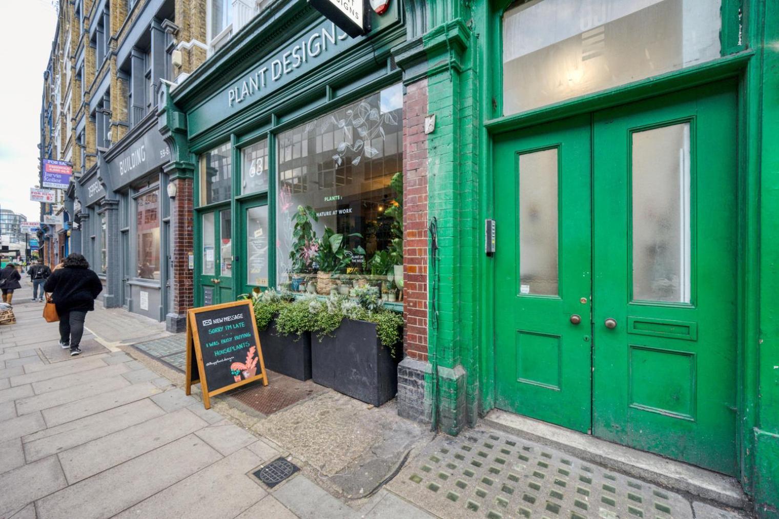 Blueground Farringdon Open Plan Opposite Train Lon-147 London