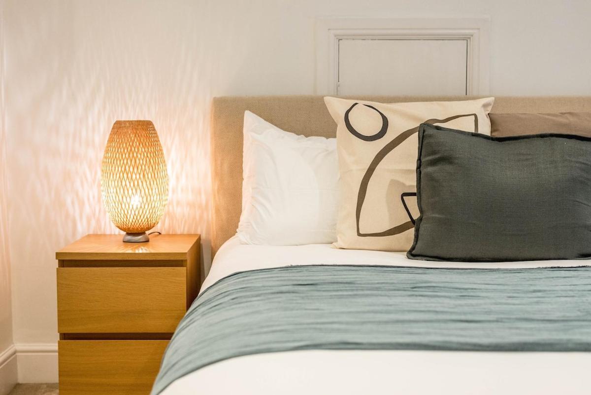 -air Con- 3bd Mews House - Kensington Palace! Villa London