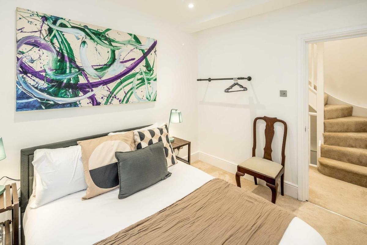 Villa -air Con- 3bd Mews House - Kensington Palace! London
