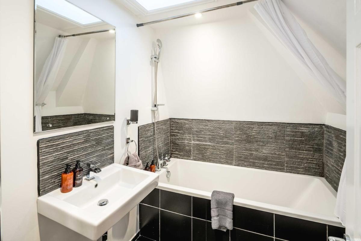 -air Con- 3bd Mews House - Kensington Palace! * London