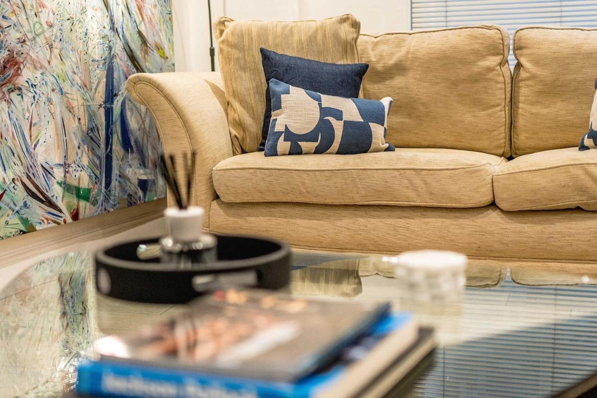 -air Con- 3bd Mews House - Kensington Palace!