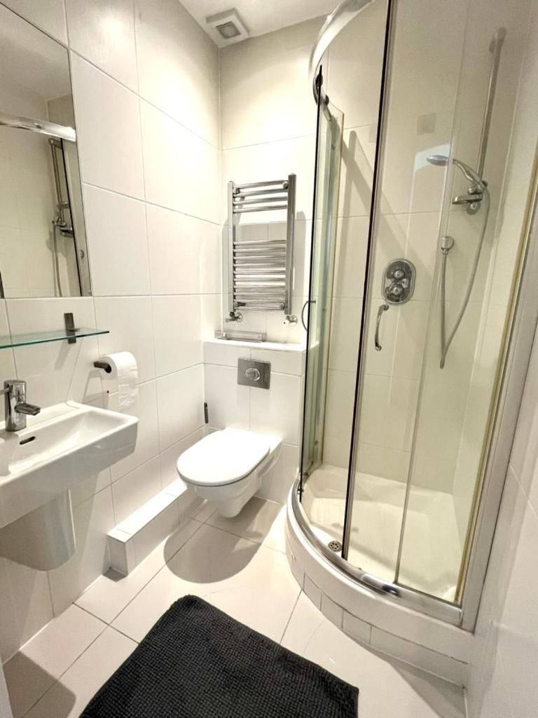 Flat In Centre Of Appartement *