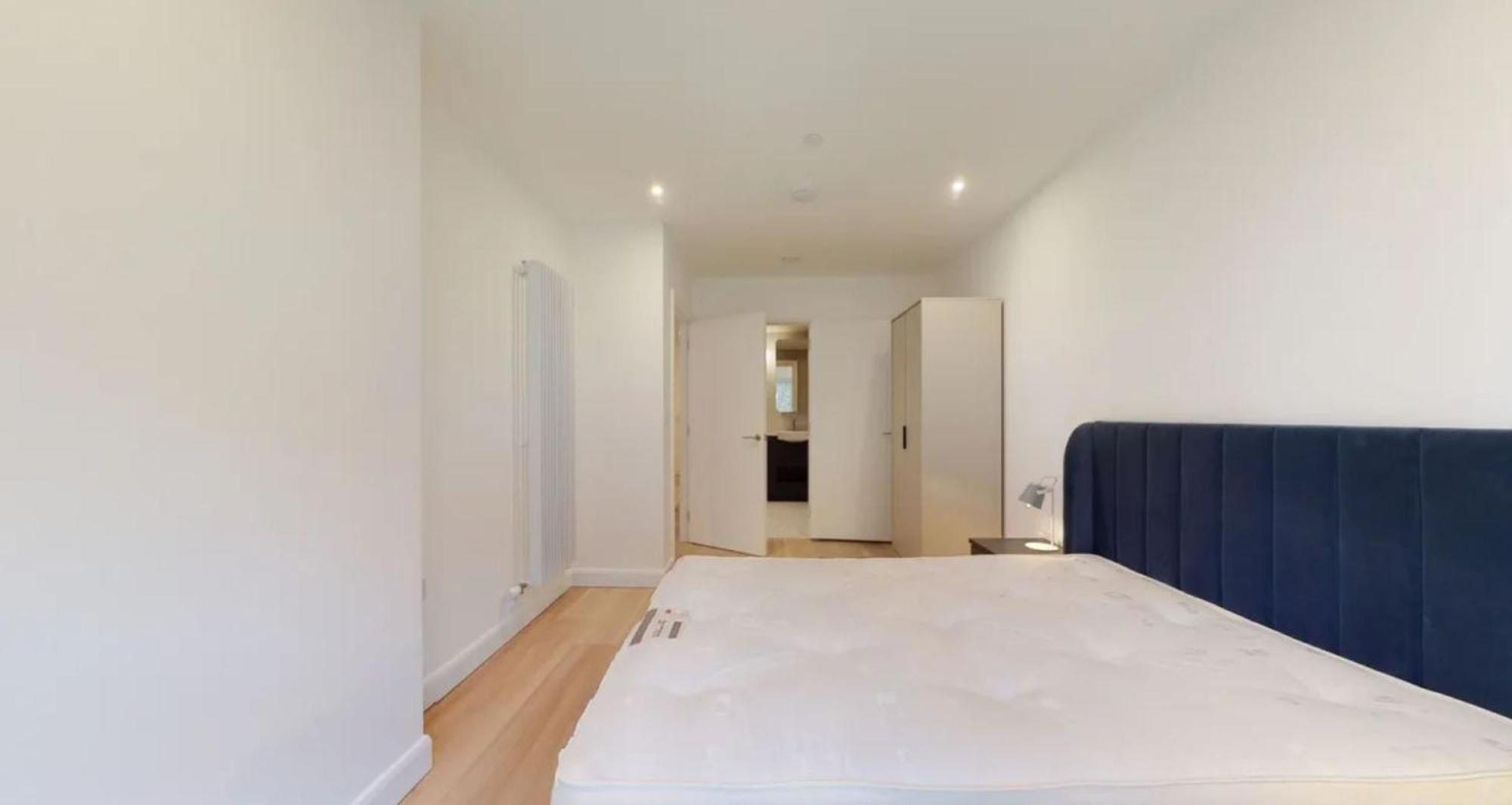 Lägenhet Excel 2 Bed London