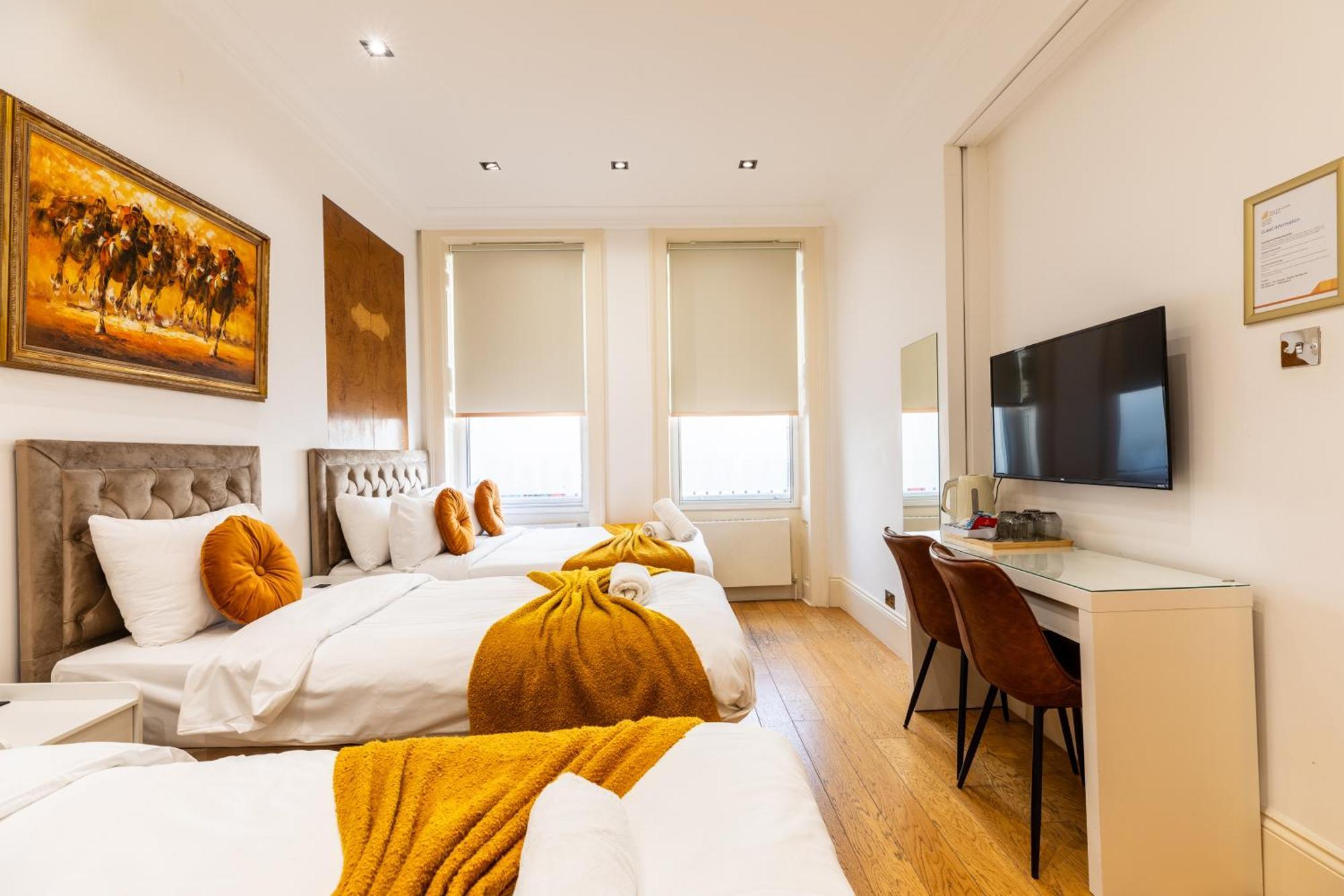 The Chapter - Mayfair Residences Hotel 2*