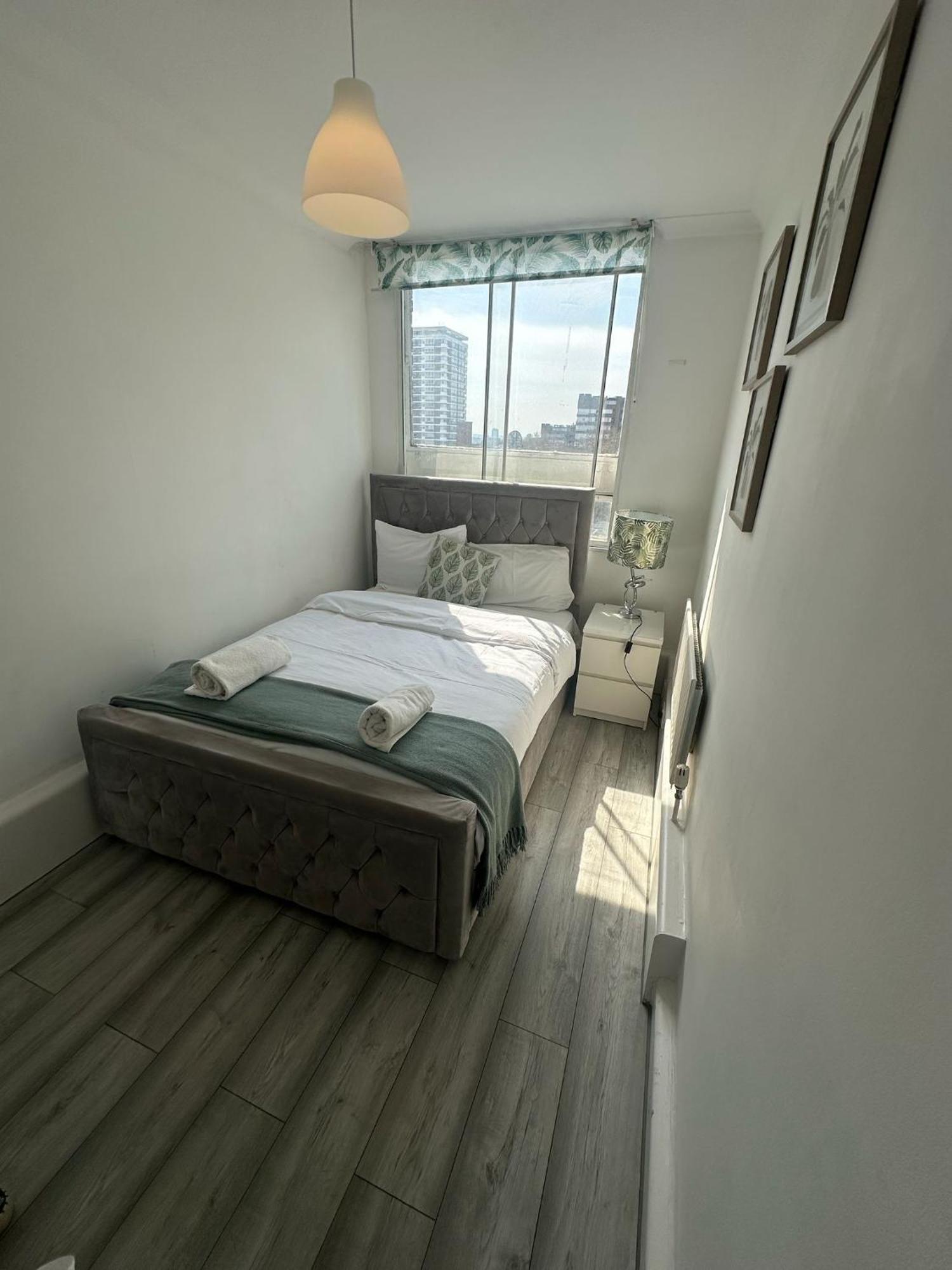 4 Bedroom Stylish Lägenhet *