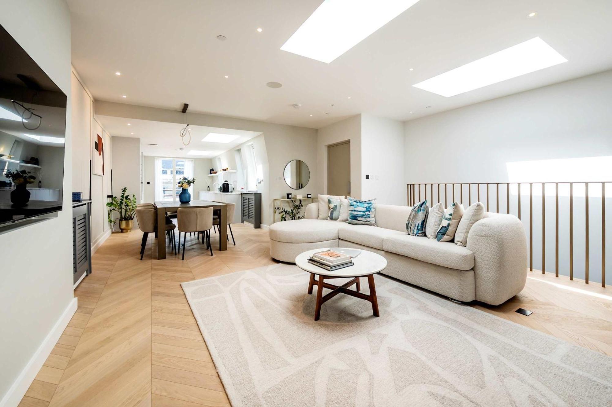 Apartment Fitzrovias 3 Bedroom 4 Bathroom Penthouse With Terrace Aircooling And Lift *