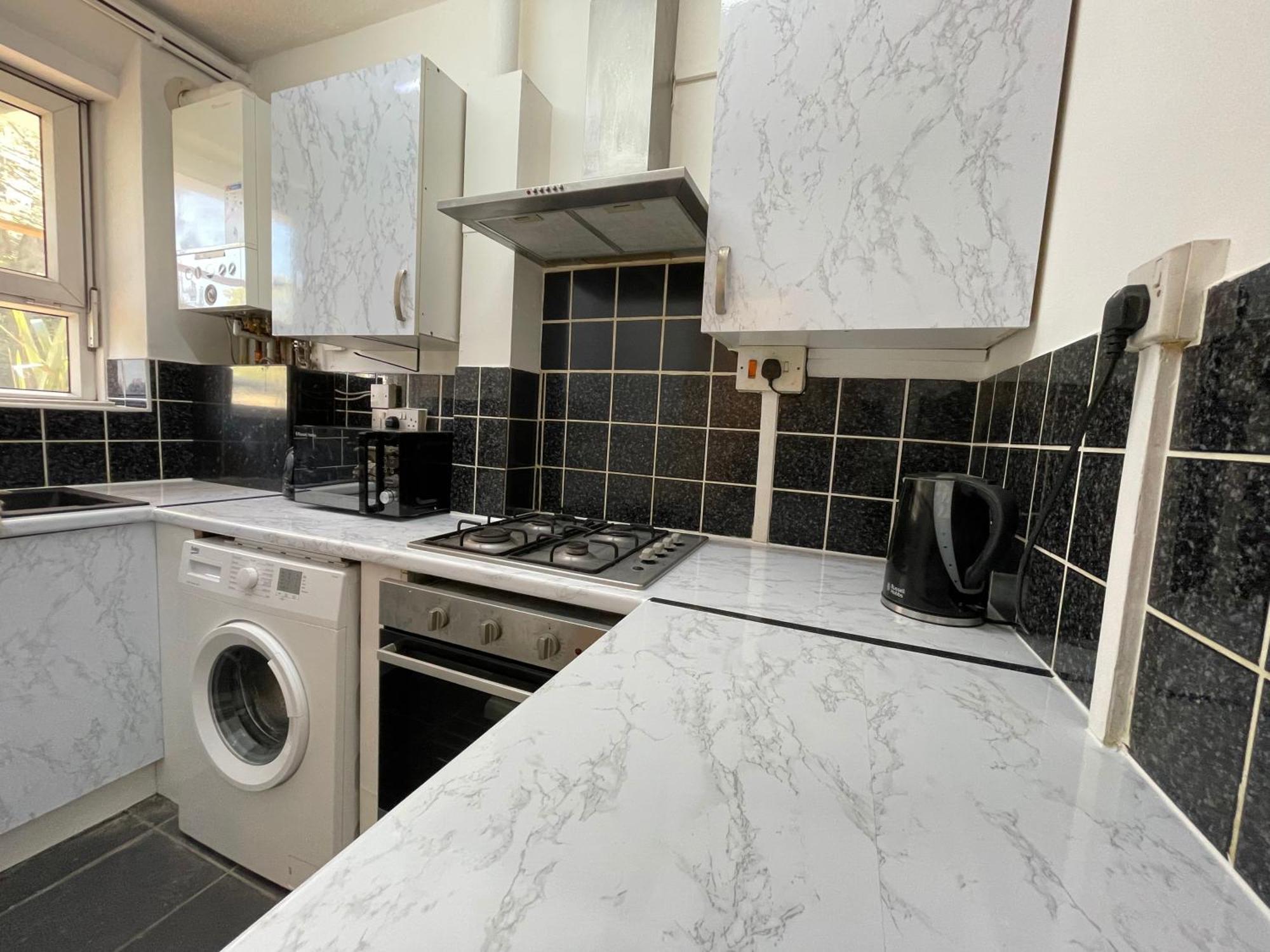 Beautiful Near Waterloo! - Sleeps 9 * London