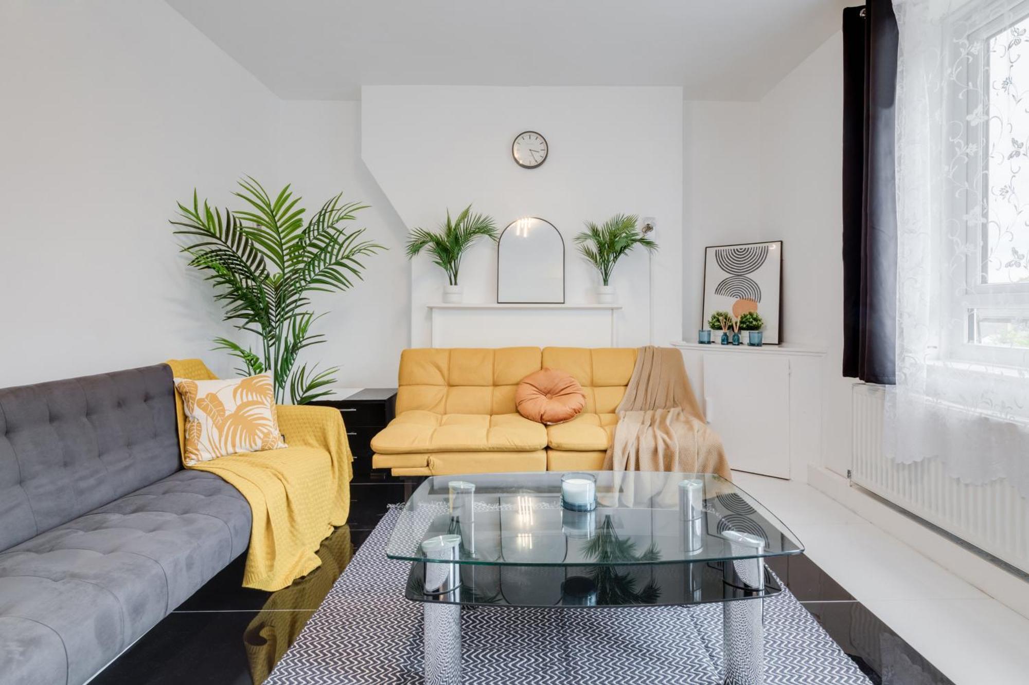 Close To The Us Embassy, 9 Elms - Spacious 1 Bed Apartment *
