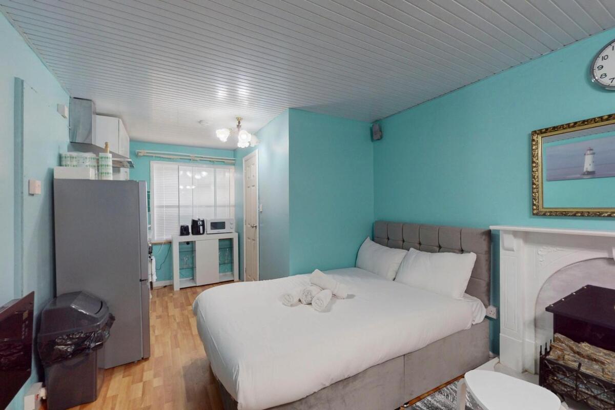 Spacious With Easy Access To The Centre Londen