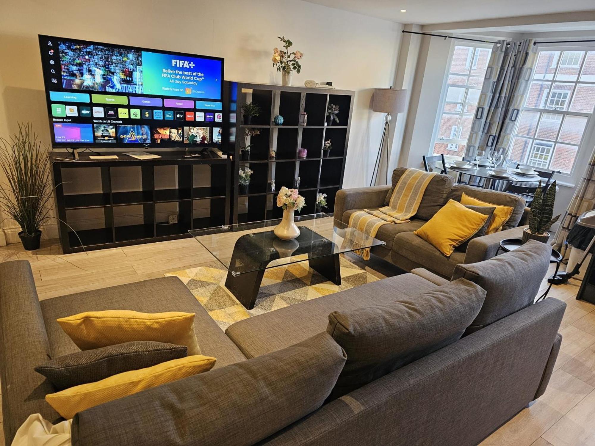 Leilighet Stunning 3 Bedroom In London