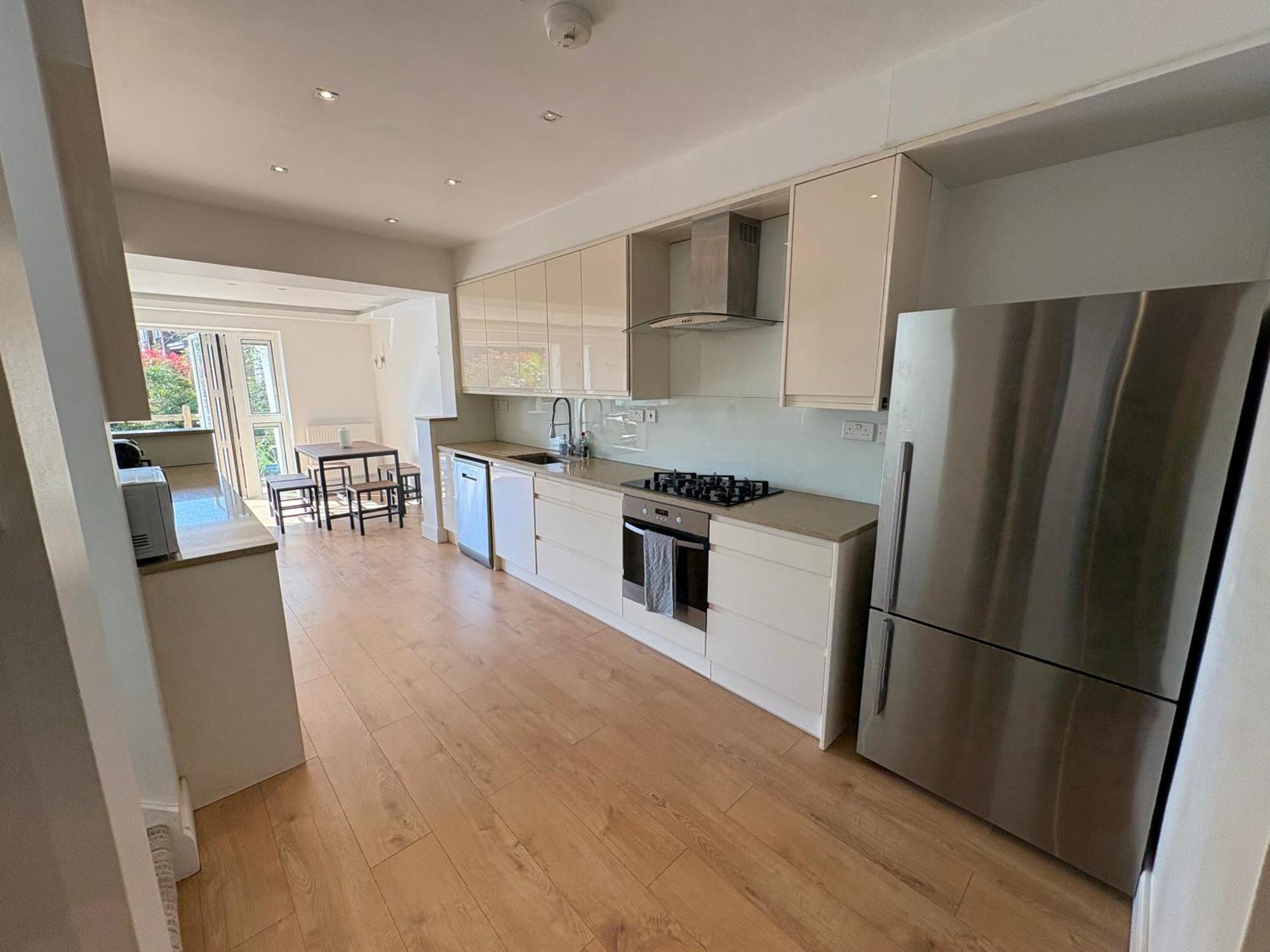 Appartement Stunning 3bd With Garden & Free Parking *