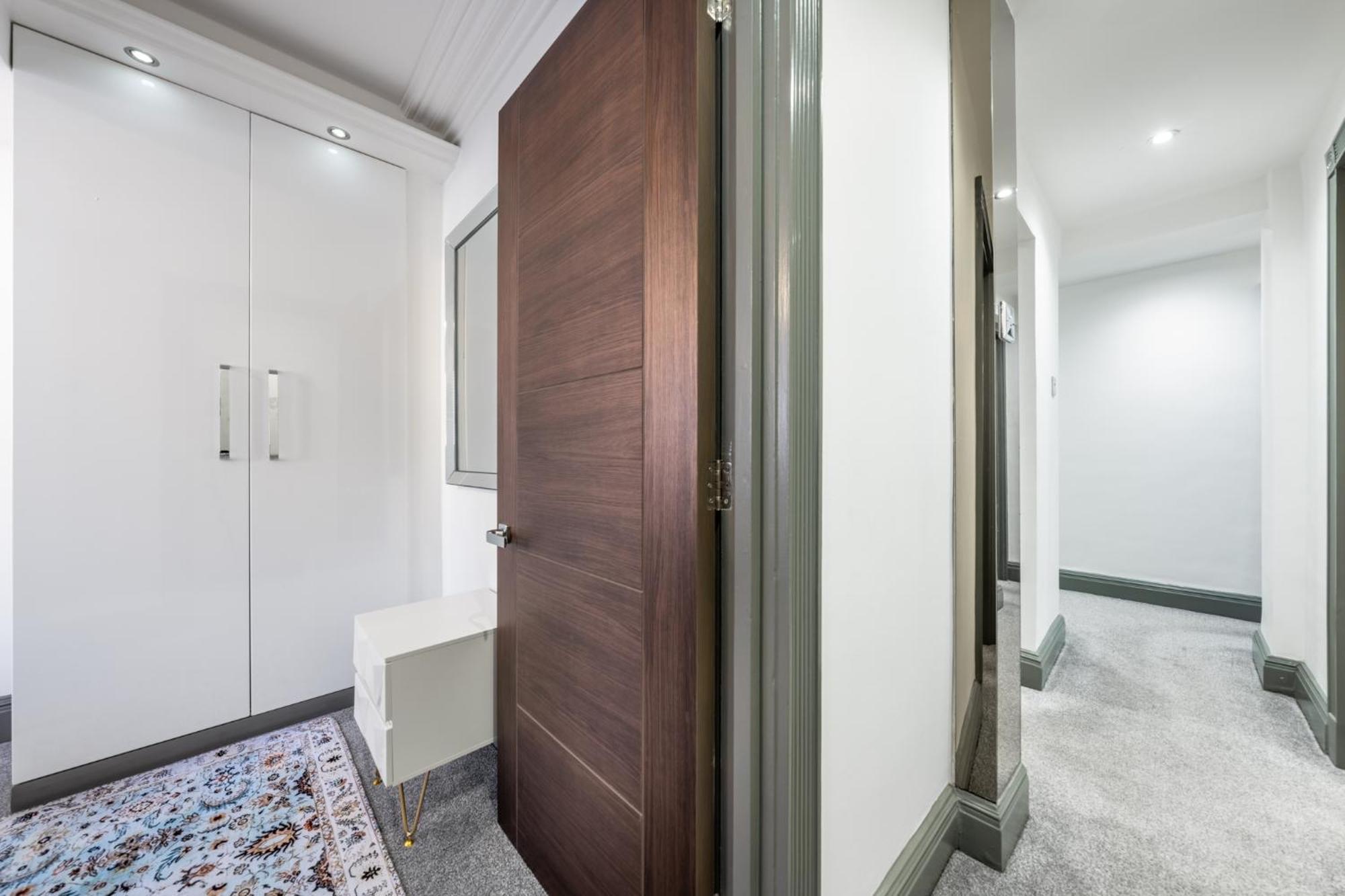 Deluxe With Terrace Over Harrods Appartement Londen