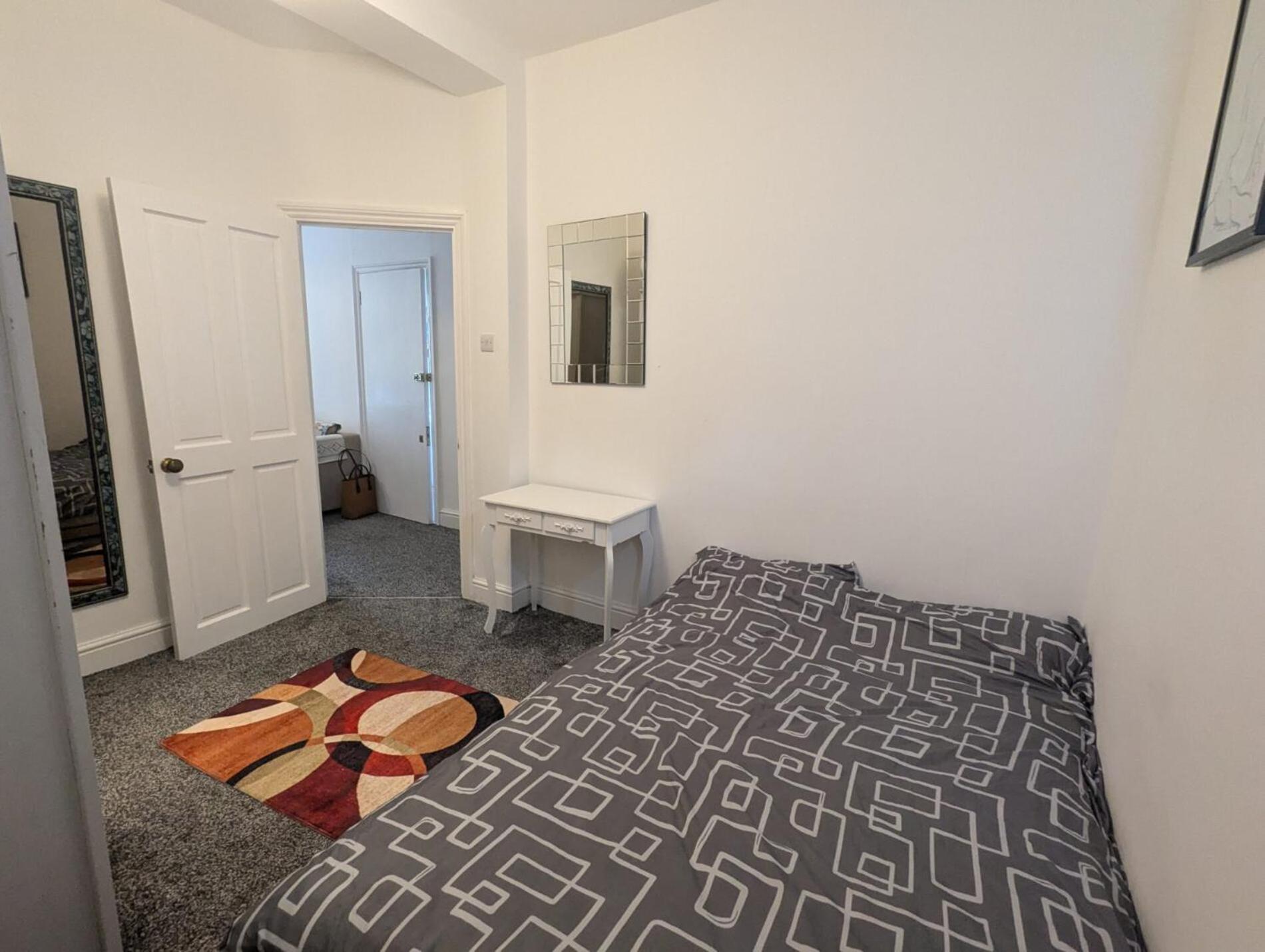 1 Bed In Se23 Apartment