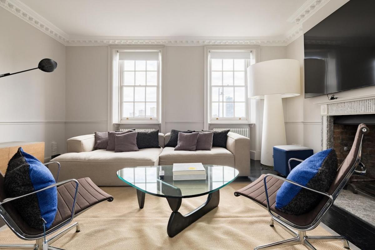 Chelsea House On The Thames Londen