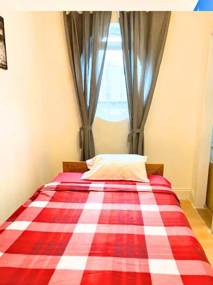 R12 Prime Location Double Londen