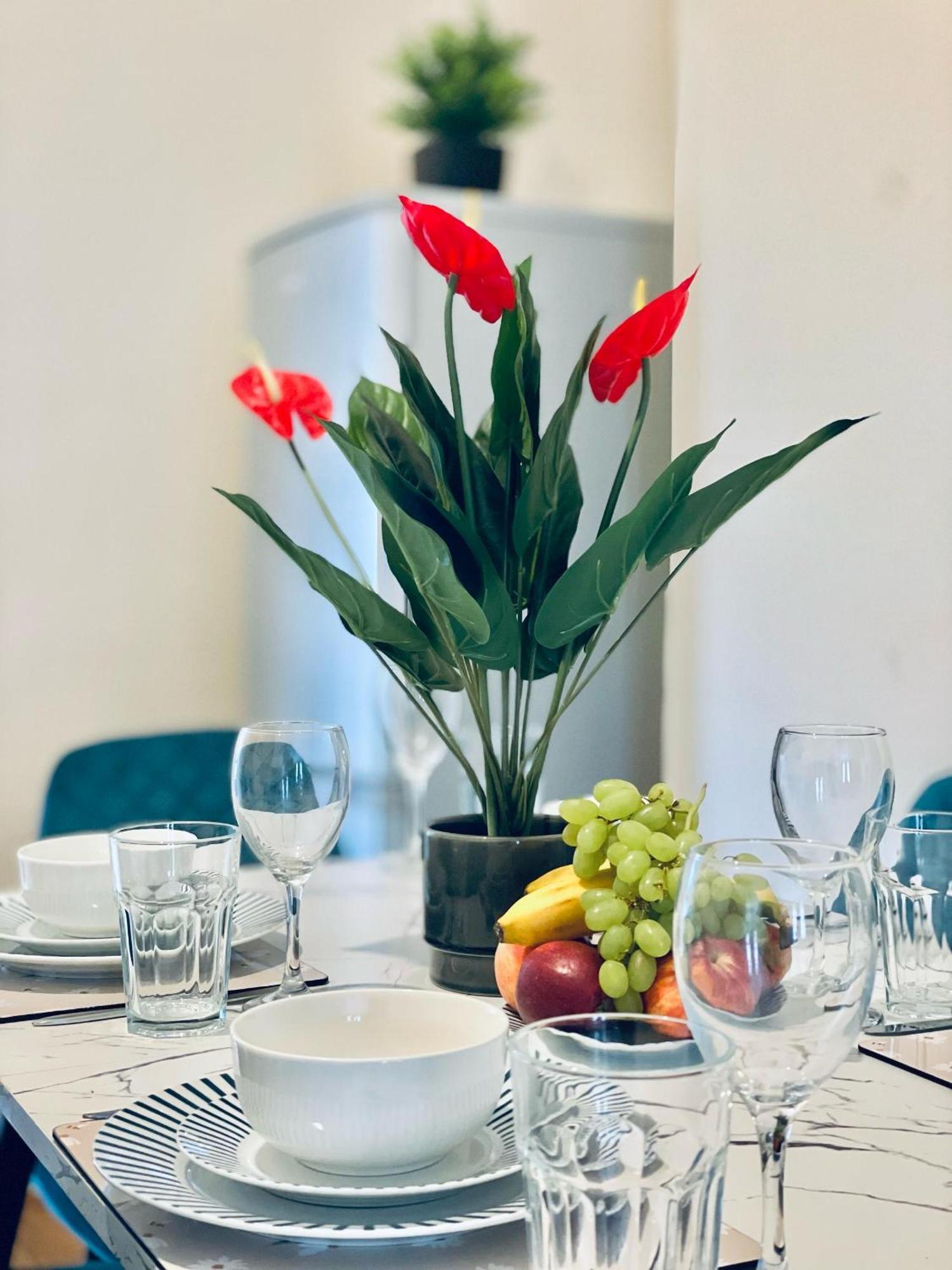 Lägenhet At Plaistow Convenient To Custom House Excel And Free Parking *