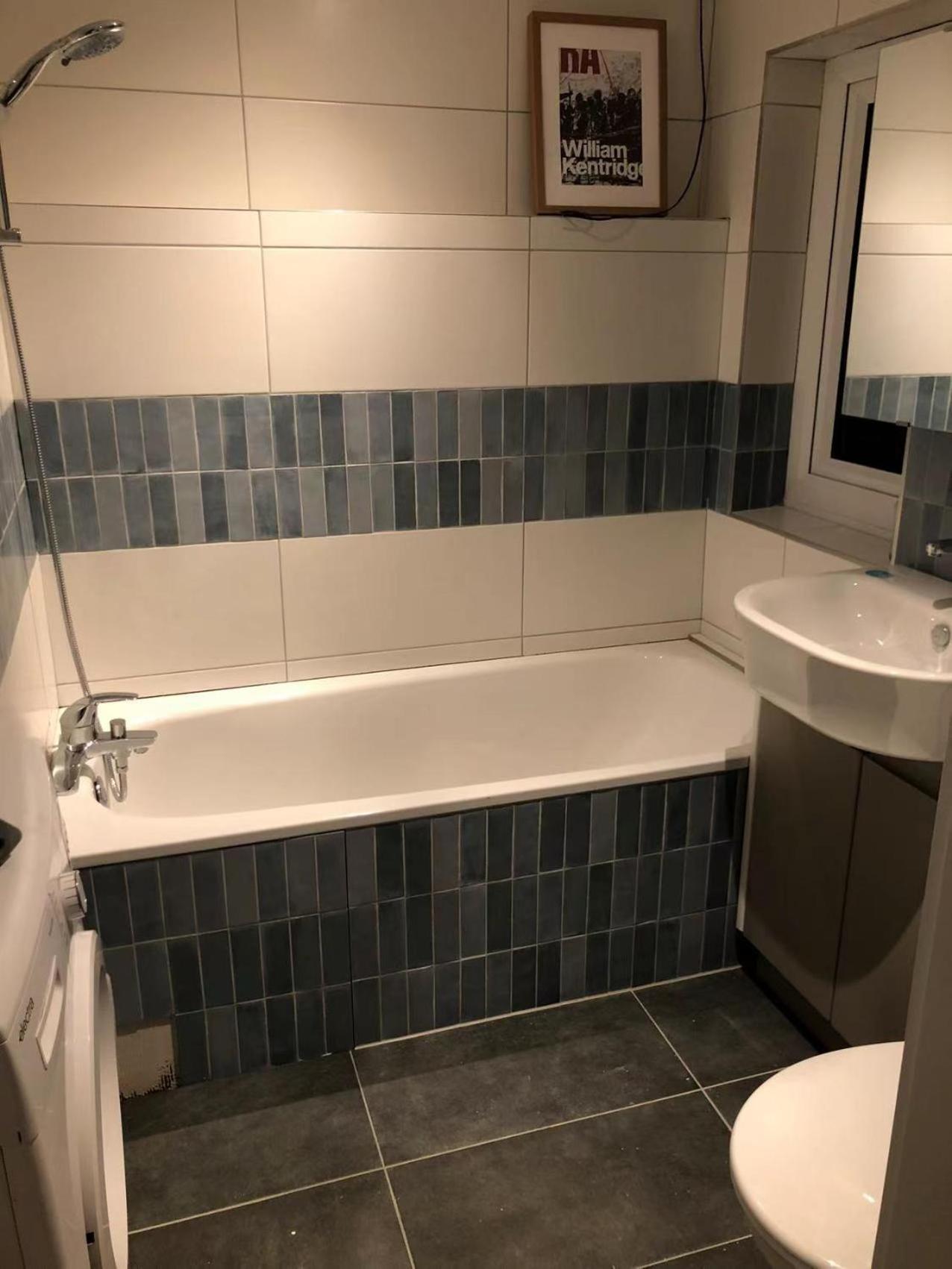 Large, Quiet Flat In Islington Apartment