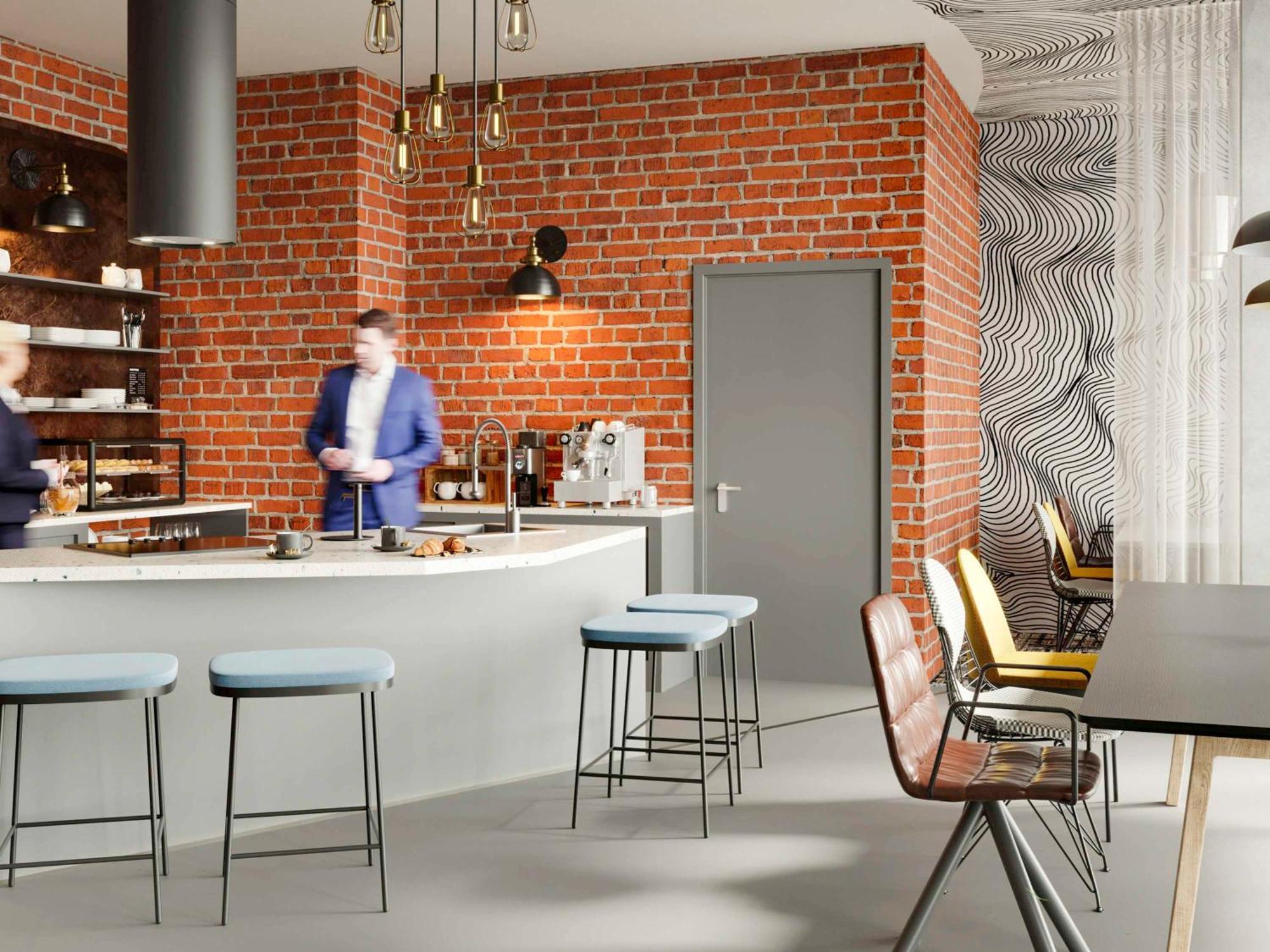 Adagio East Hotell 4*