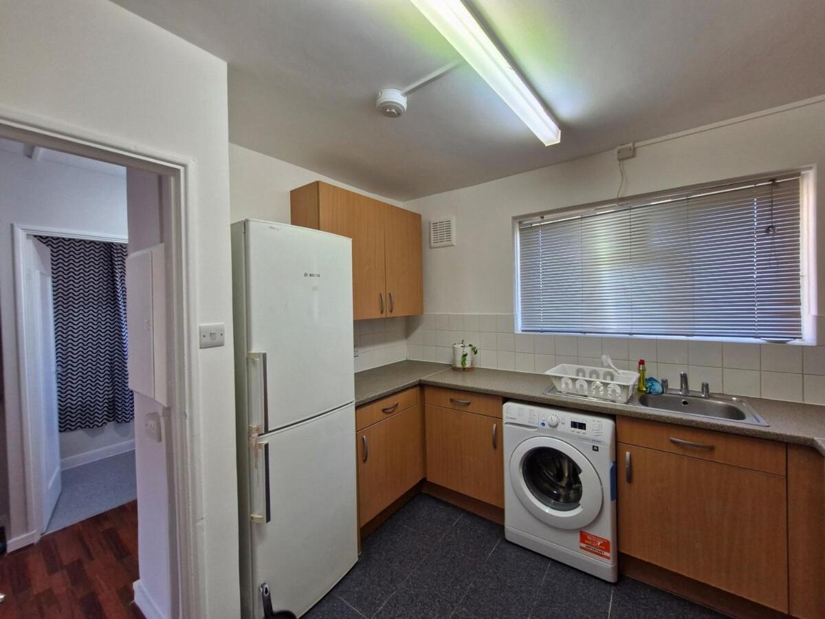 Flat In City Of London - E1 Apartment *