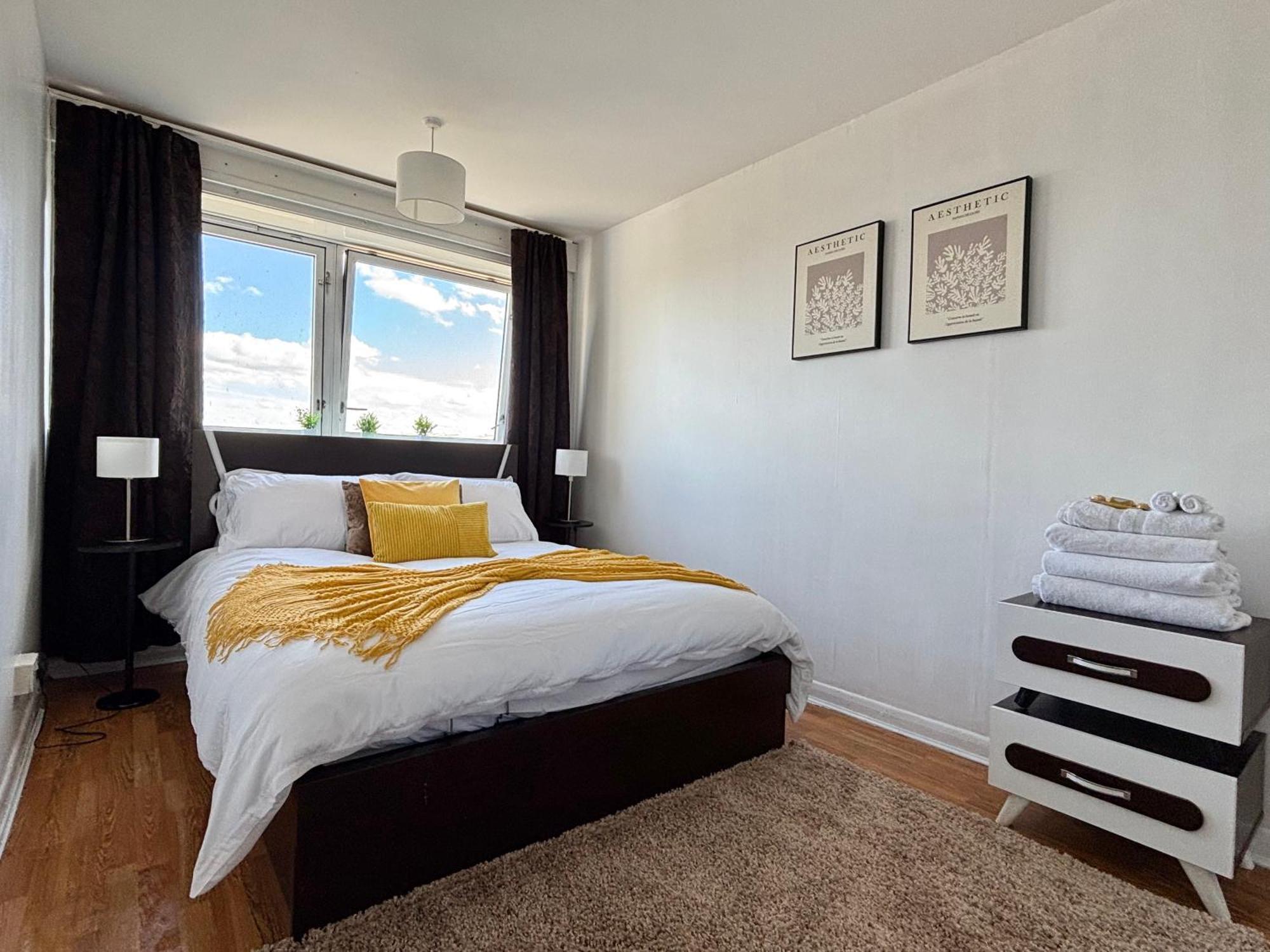 Apartment Stylish 2-bed Retreat Steps From Emirates Stadium London
