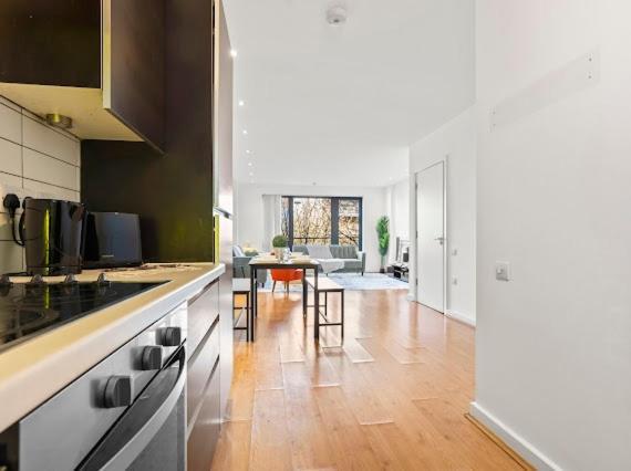 Apartment Spacious, Lovely 2 Bed In Hackney Wick London