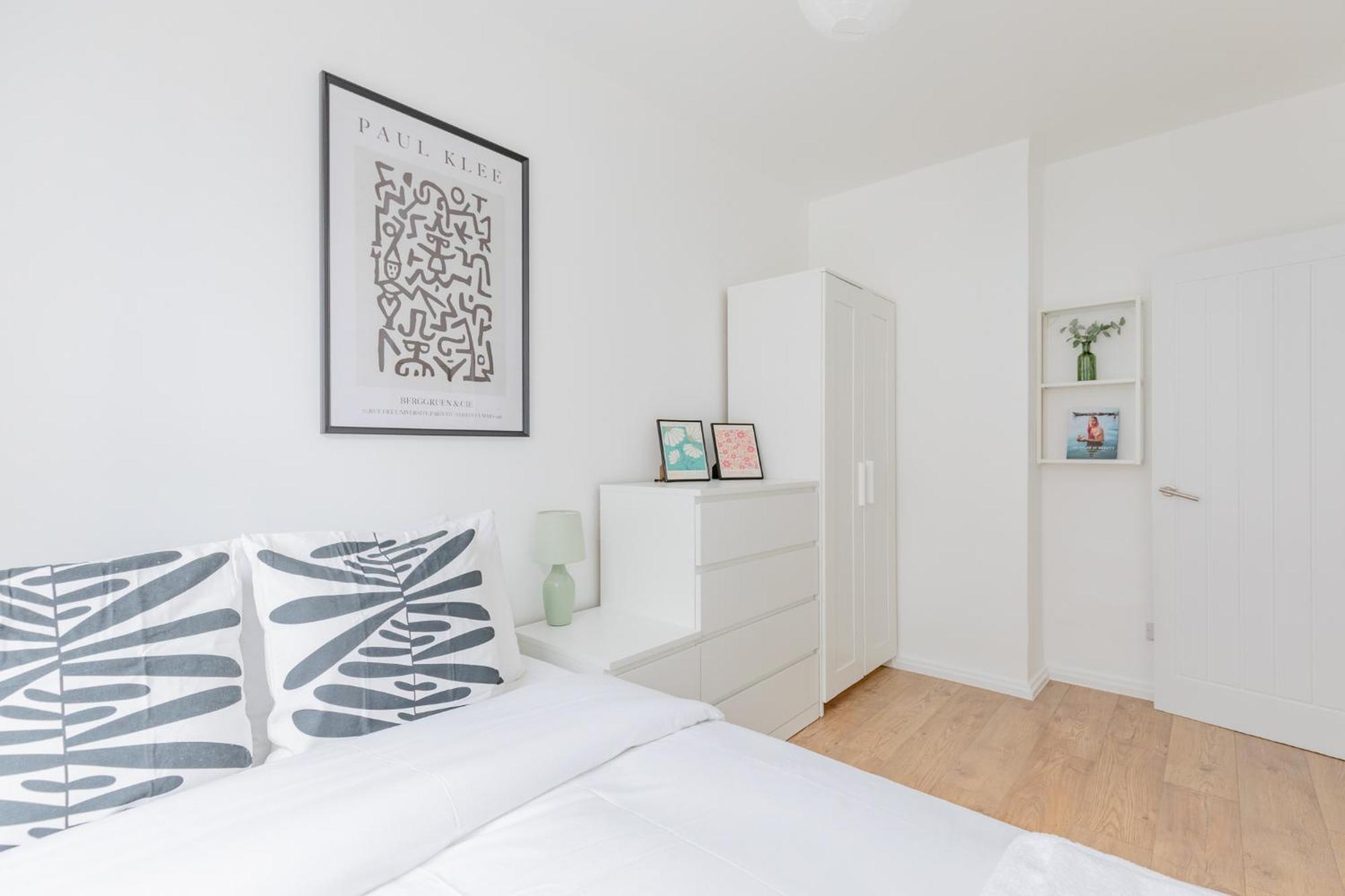 Inviting 3bd Retreat In The Heart Of Camden London