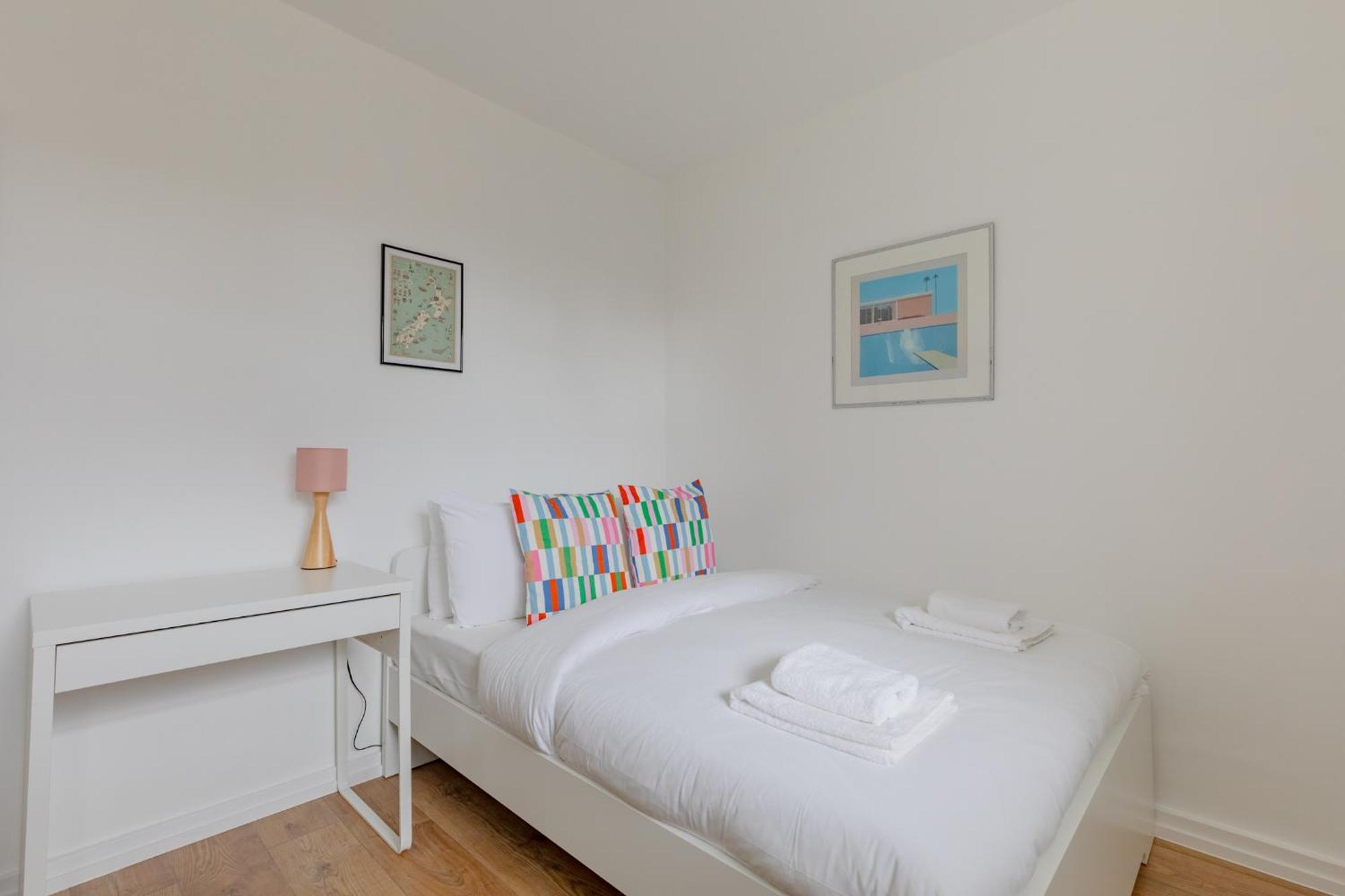 Apartment Inviting 3bd Retreat In The Heart Of Camden London