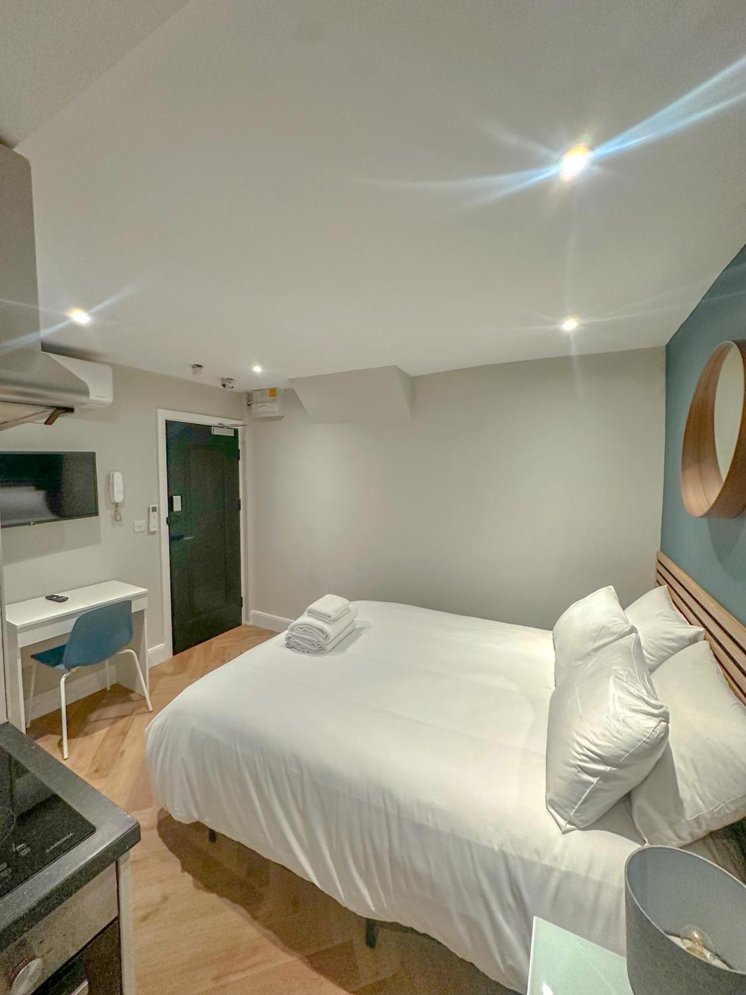 Apartment Earls Court Residences London