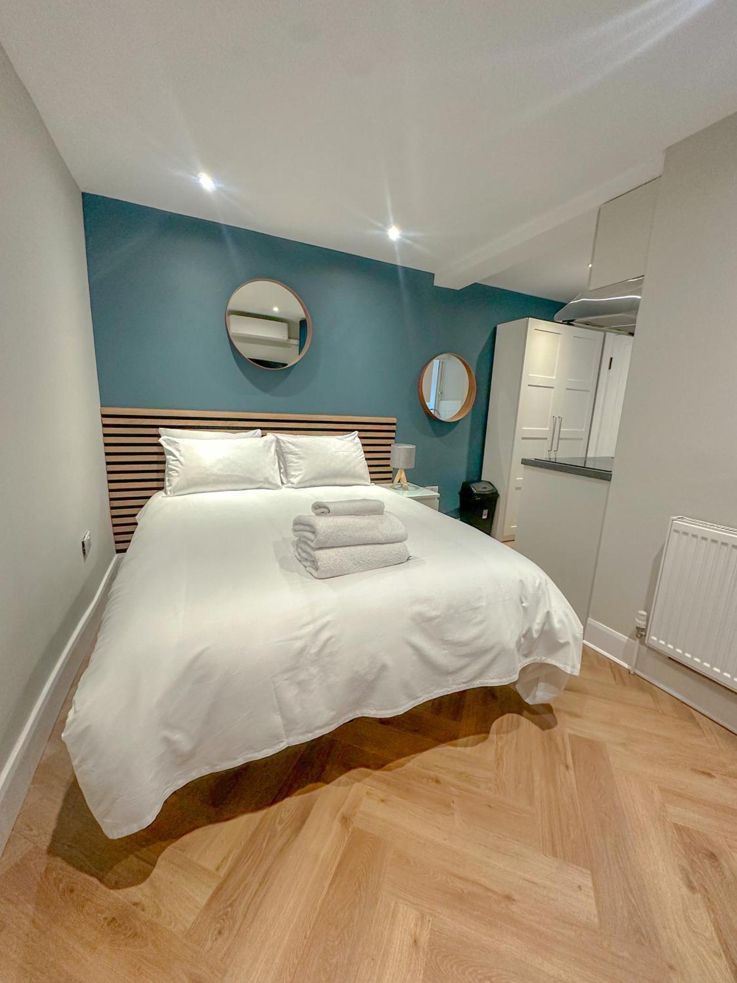 Earls Court Residences *
