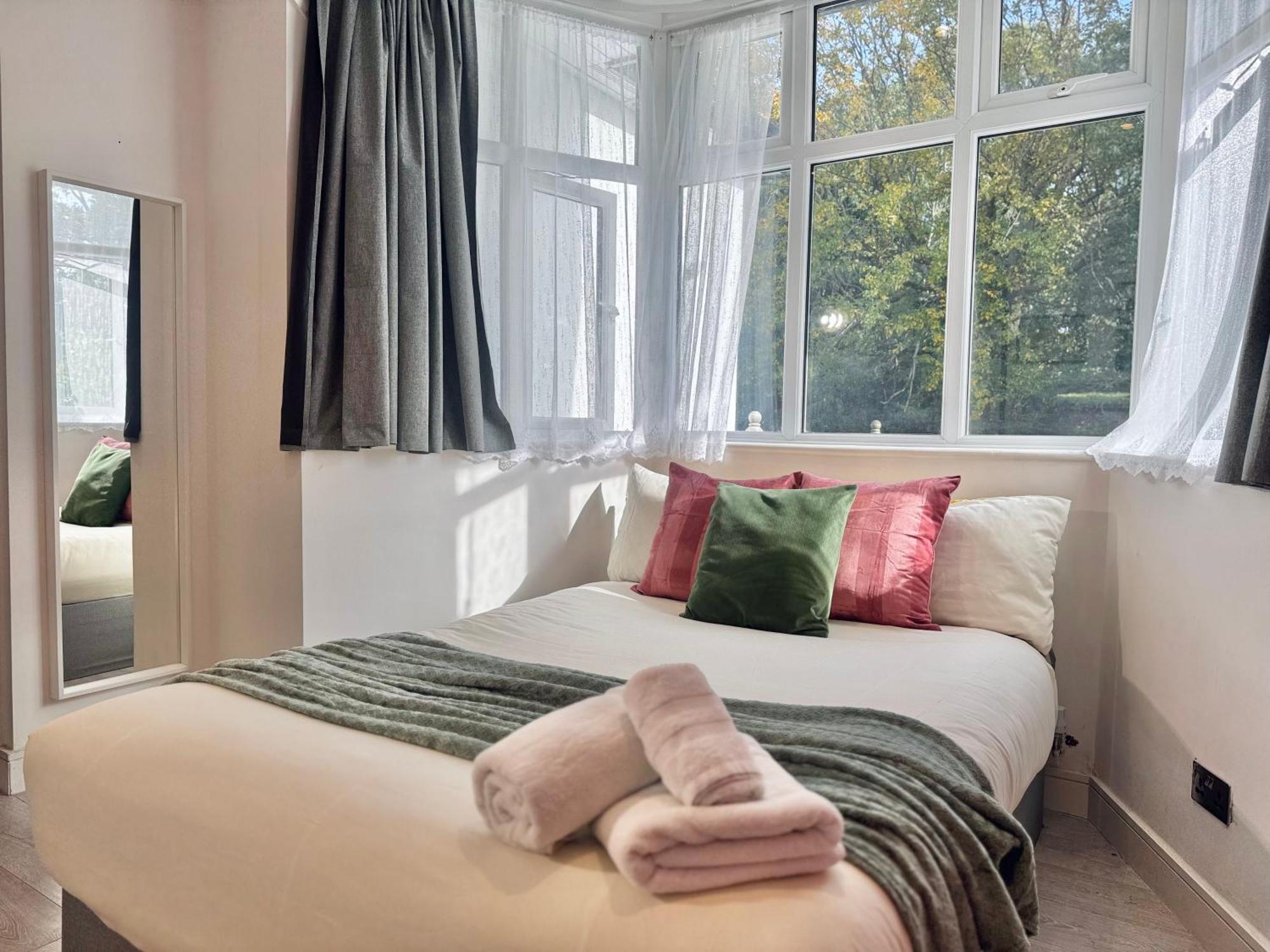 Gasthof En-suites With Free Parking 30min To