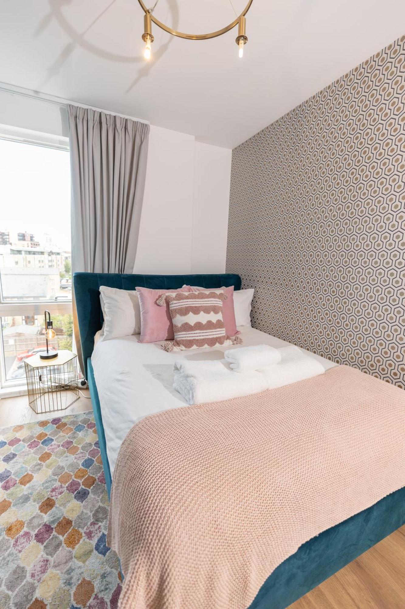 Lägenhet Stylish 3 Bed Near Downtown & Free Parking *