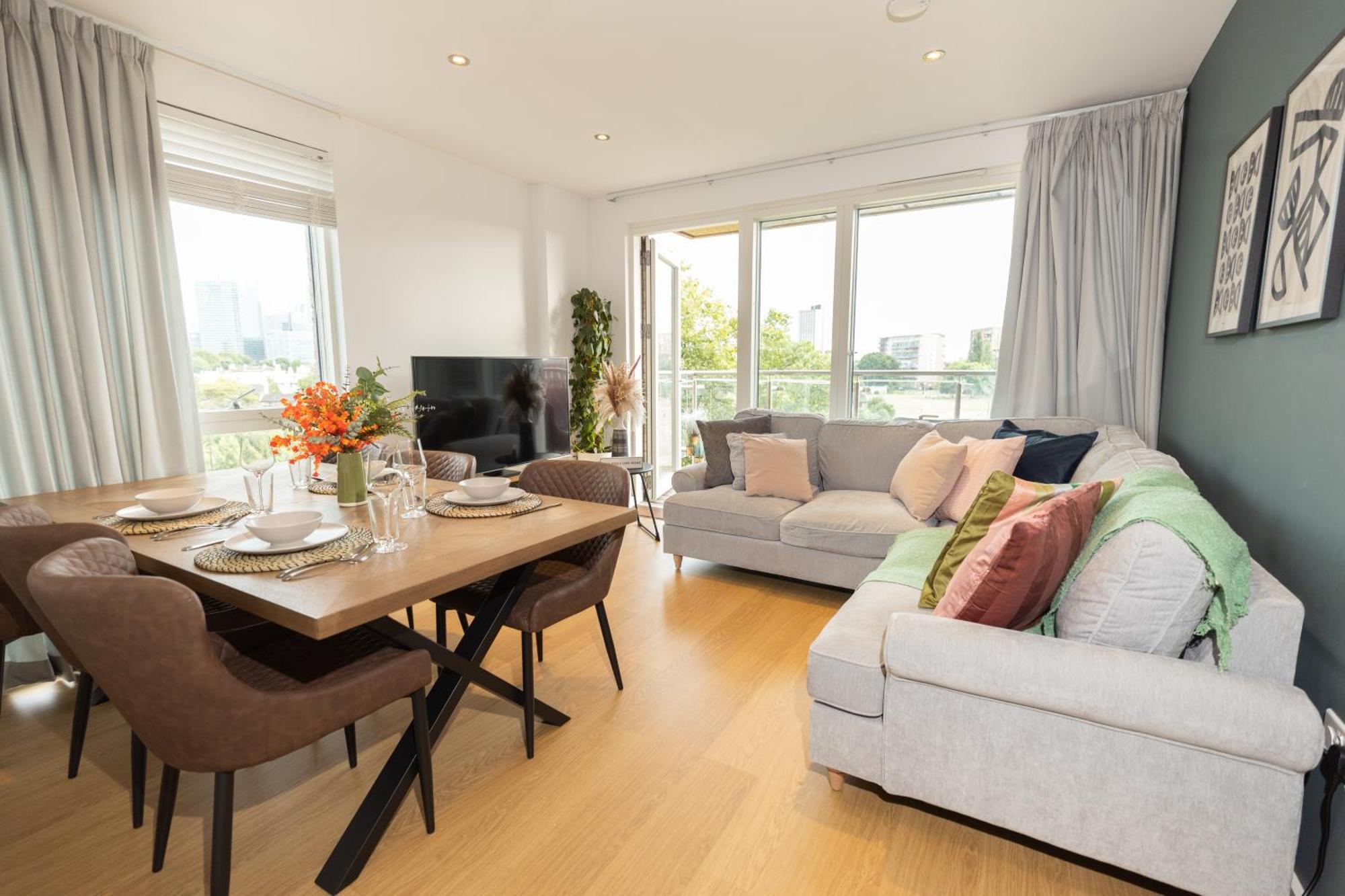 Lägenhet Stylish 3 Bed Near Downtown & Free Parking
