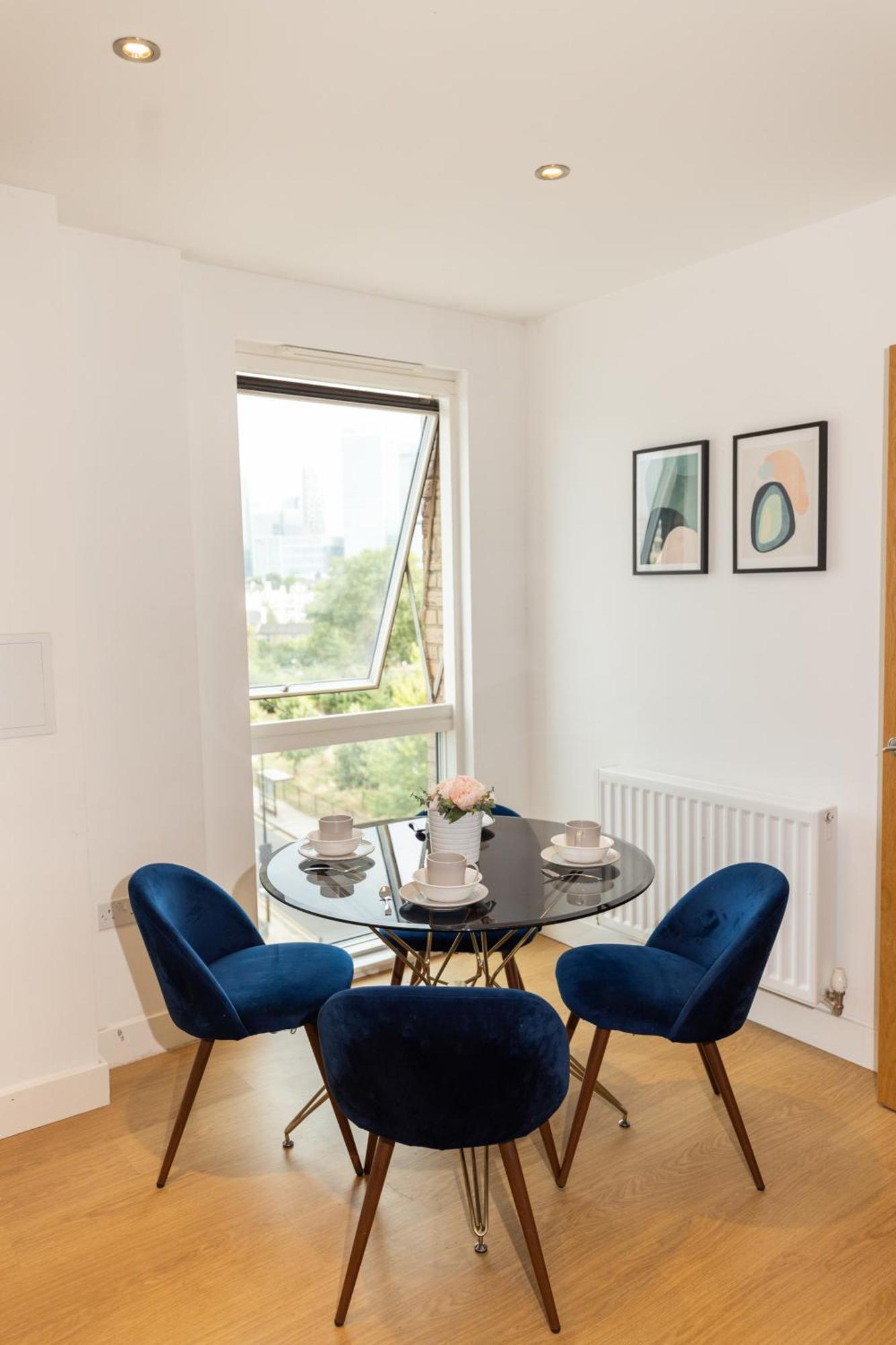 Lägenhet Stylish 3 Bed Near Downtown & Free Parking *
