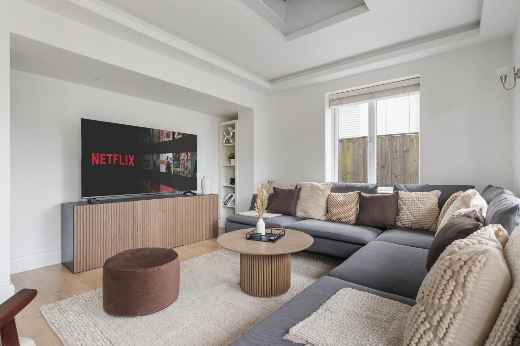 Stunning 3bd With Garden & Free Parking Appartement *